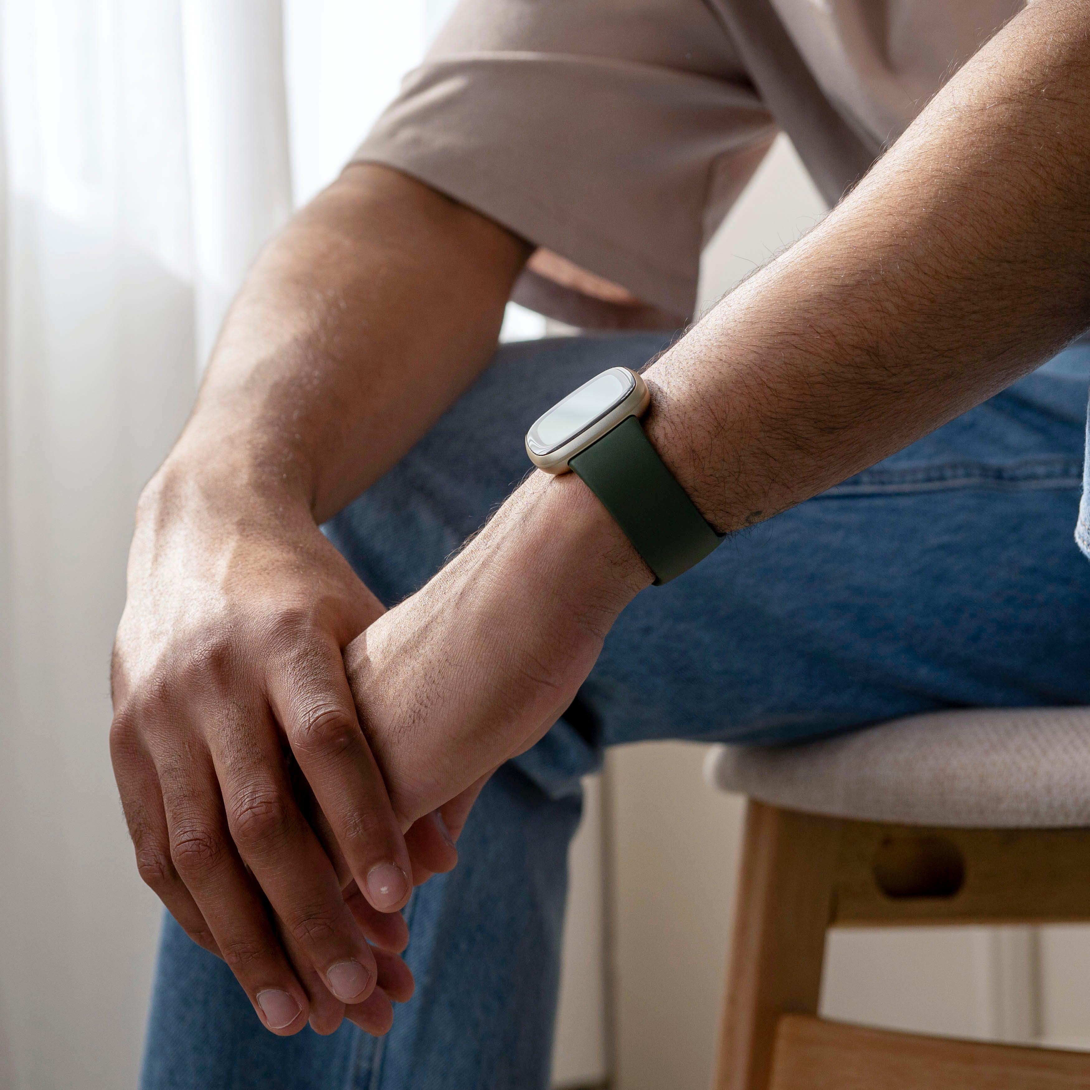 Bracelet silicone classique Fitbit Sense (vert foncé)