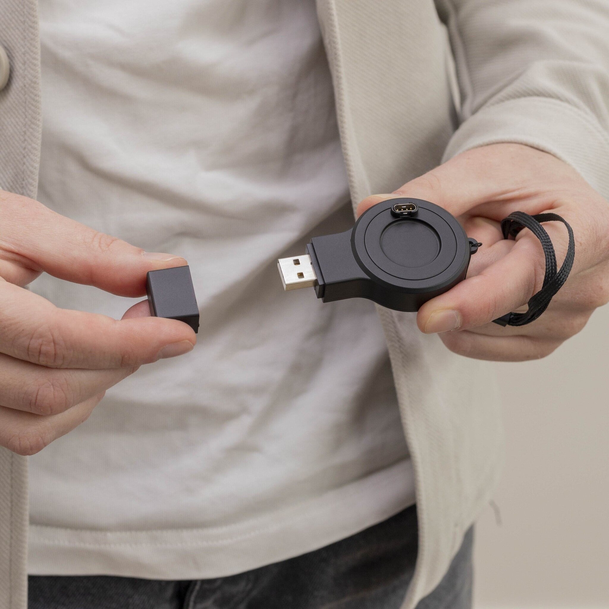 Mini Chargeur Garmin Fenix 5/6/7/8 (noir)