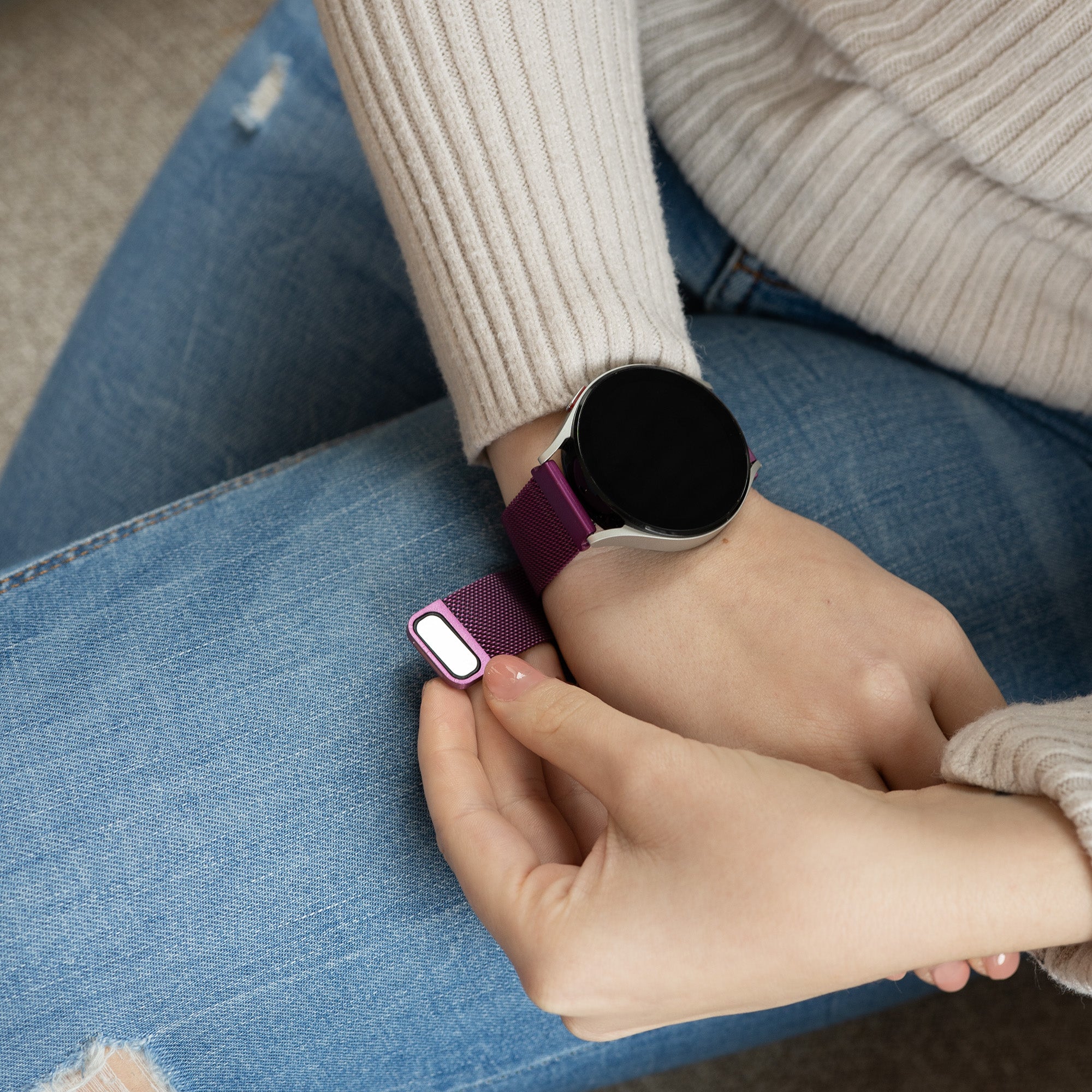 Samsung Galaxy Watch 6 Classic 43mm Milanese Strap (Purple)