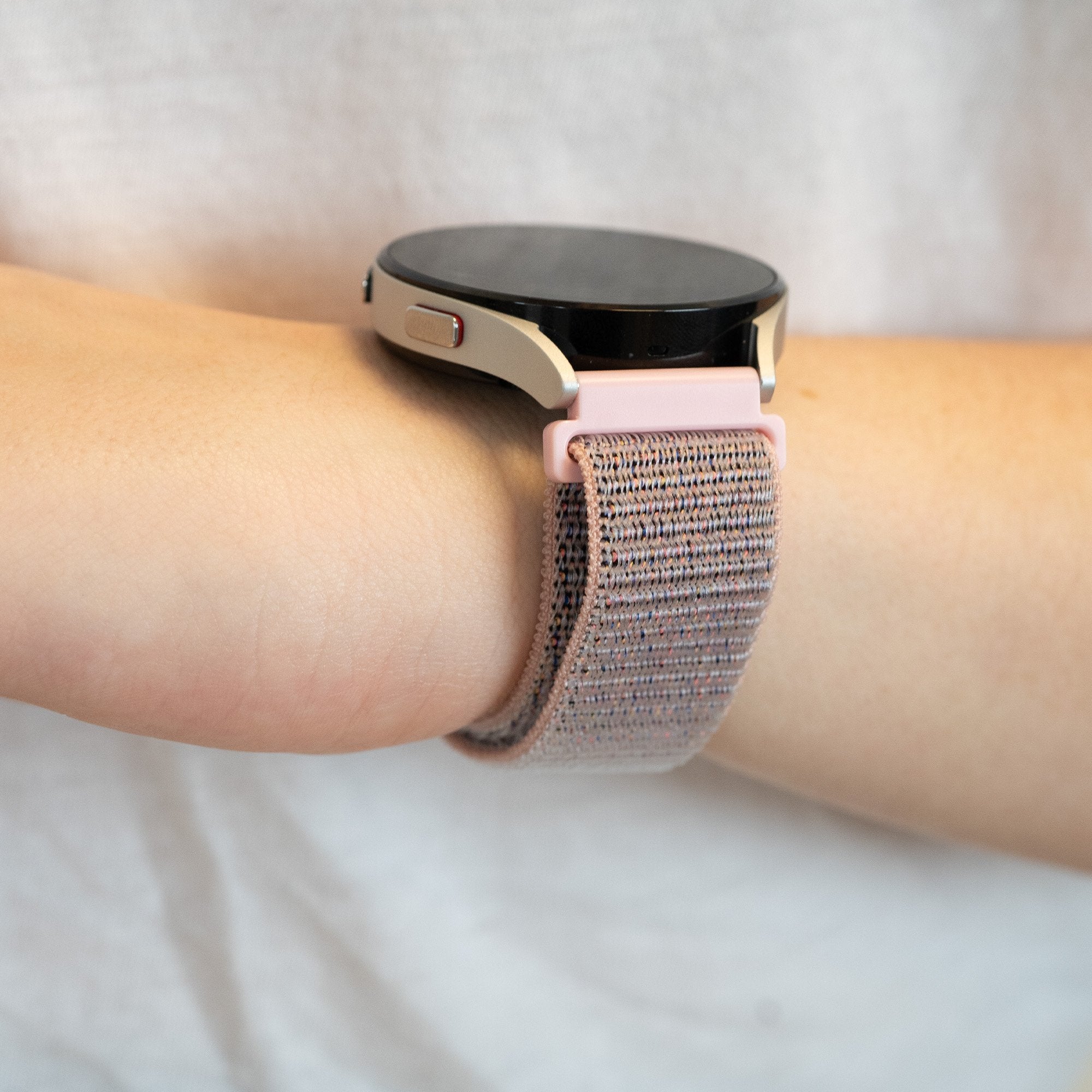 Bandz Bracelet nylon Loop Garmin Forerunner 570 - 42mm (rose)