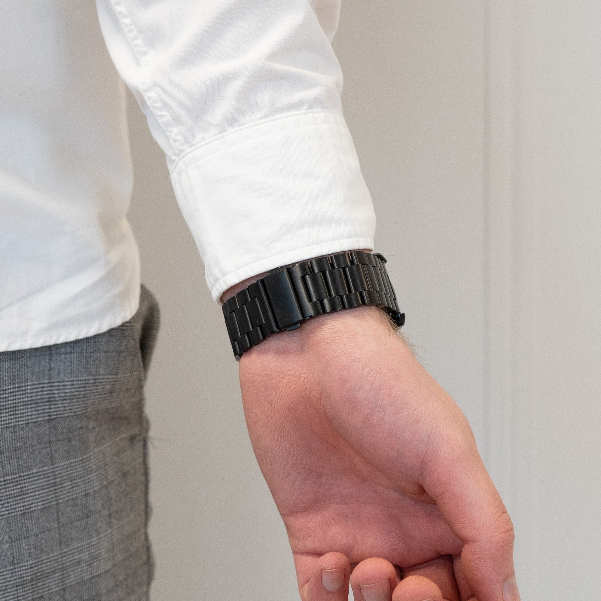 Bandz Coros Apex 4 - 42mm Titanium Link Strap (Black)