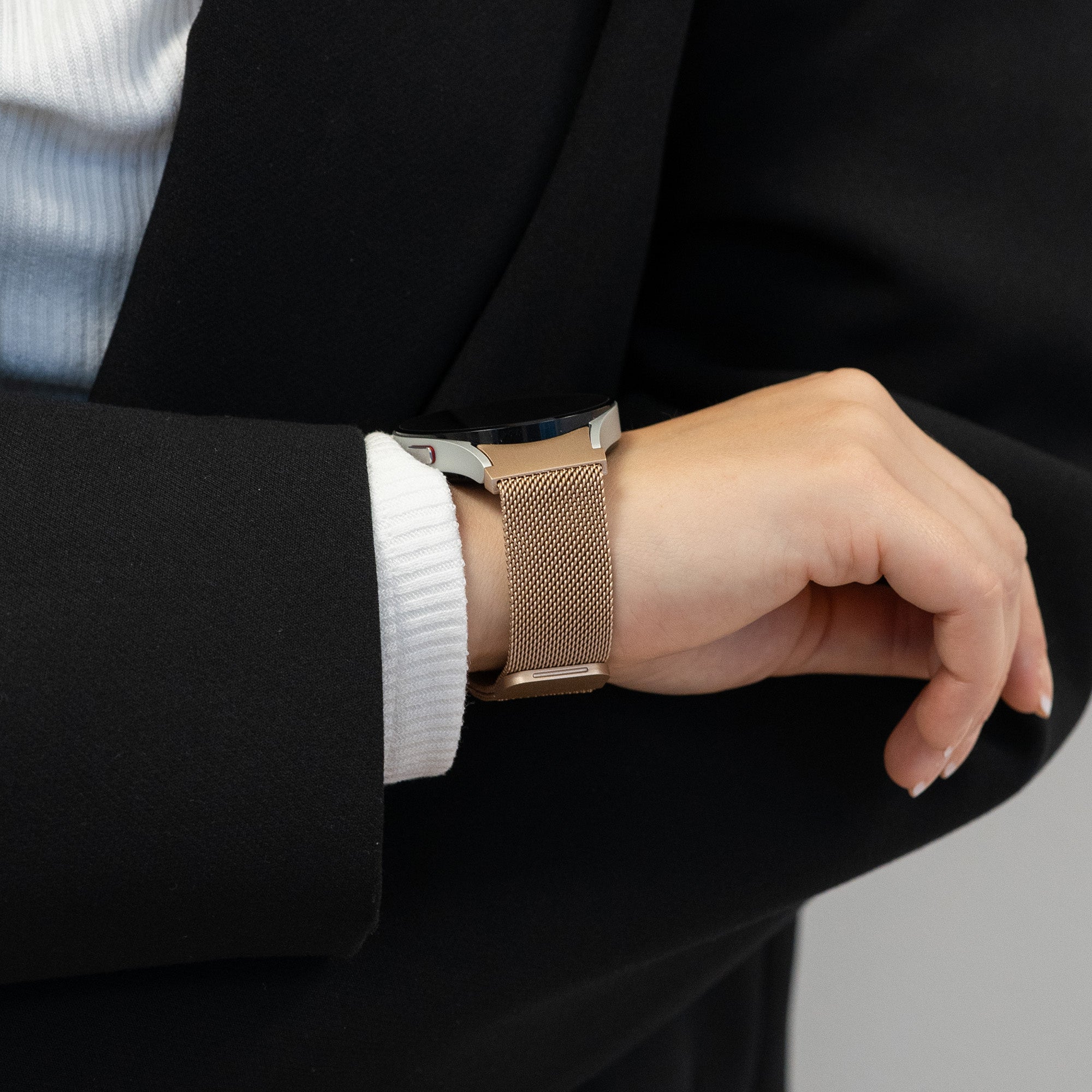 Bandz Samsung Galaxy Watch 4 - 44mm Milanese Loop Strap (Rose Gold)