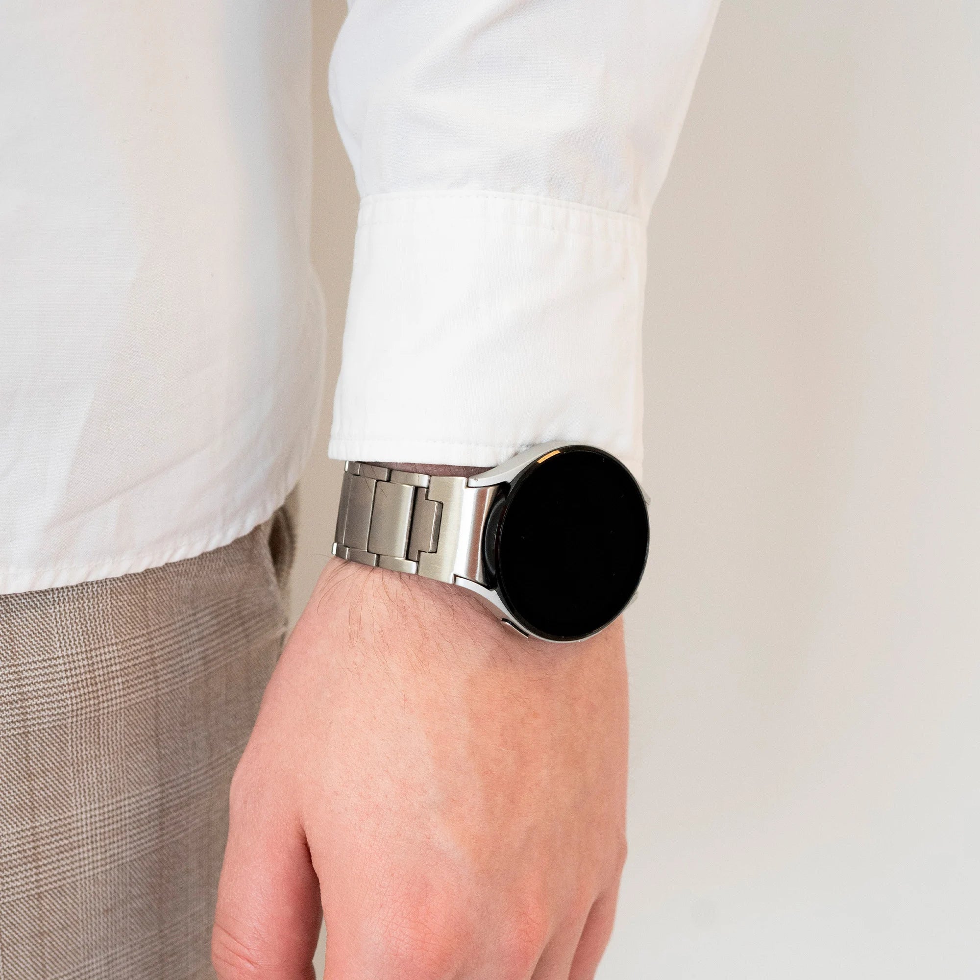 Samsung Galaxy Watch 5 Pro 'One Push' Titanium Strap (Silver)