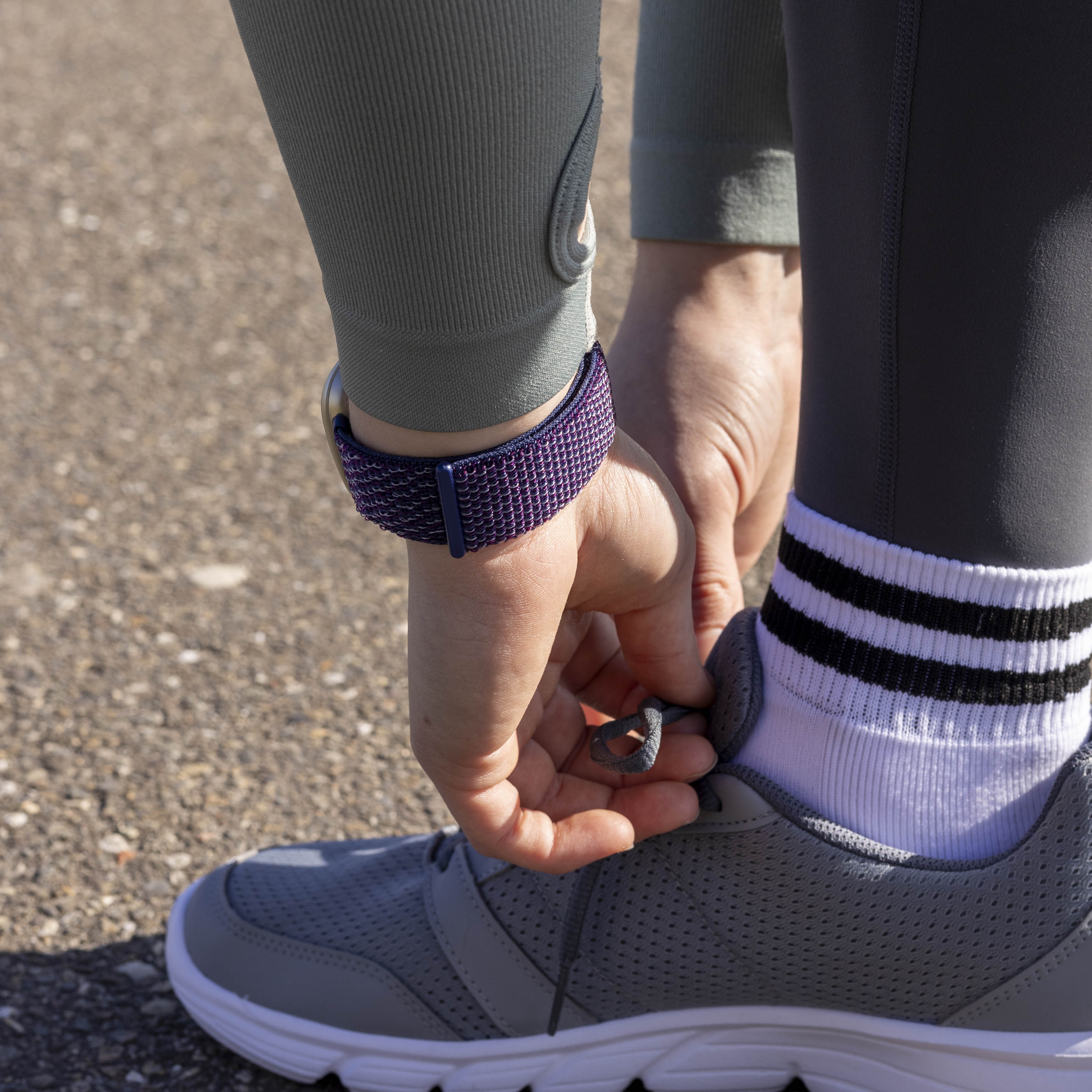 Bracelet nylon Fitbit Versa 3 (bleu foncé)