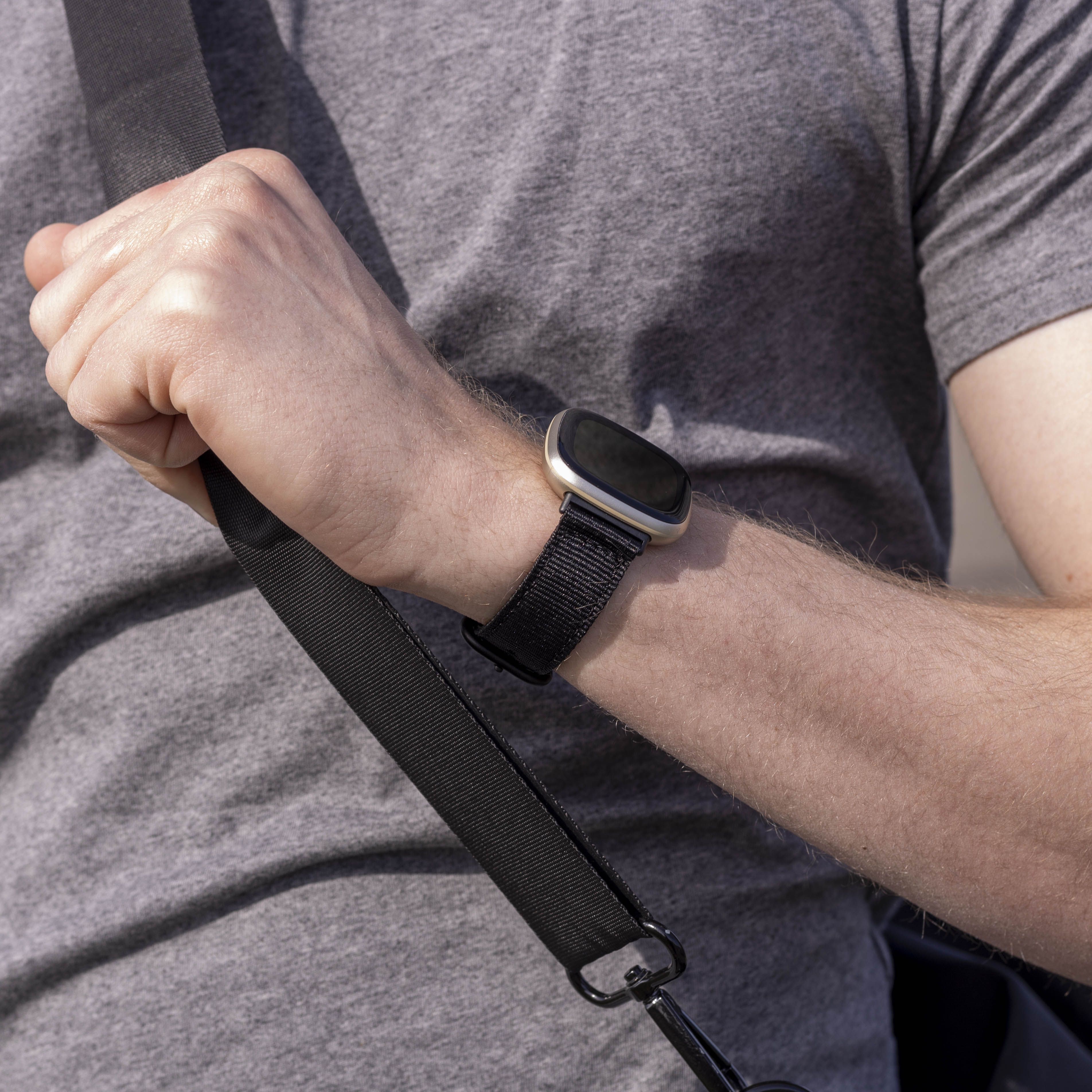 Bracelet nylon boucle Fitbit Versa 3 (noir)