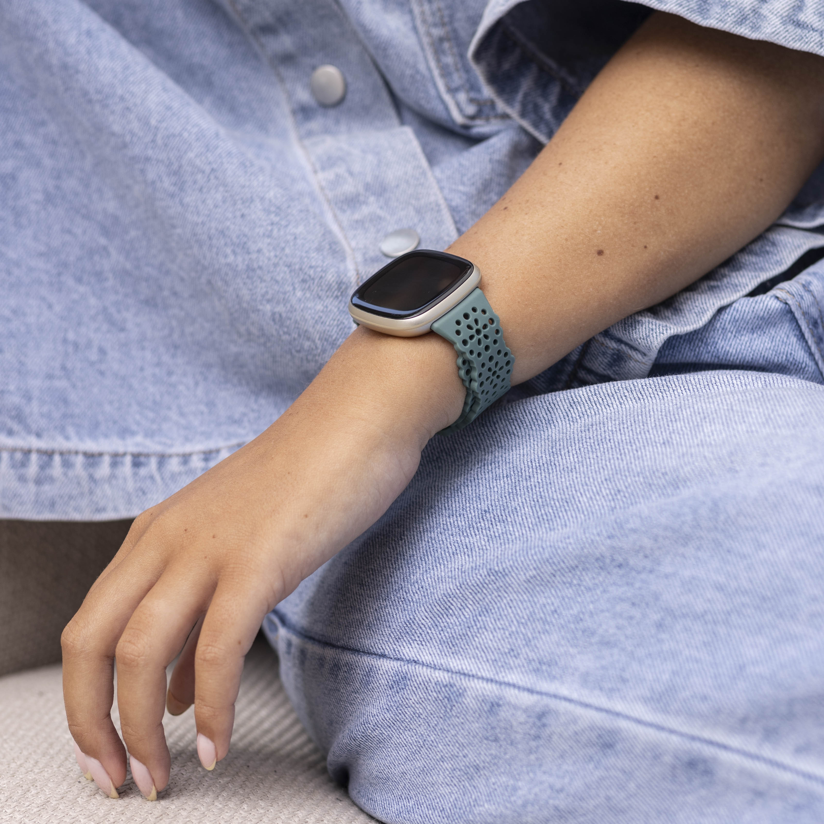 Fitbit Versa 3 Silicone Strap with Pattern (Green)