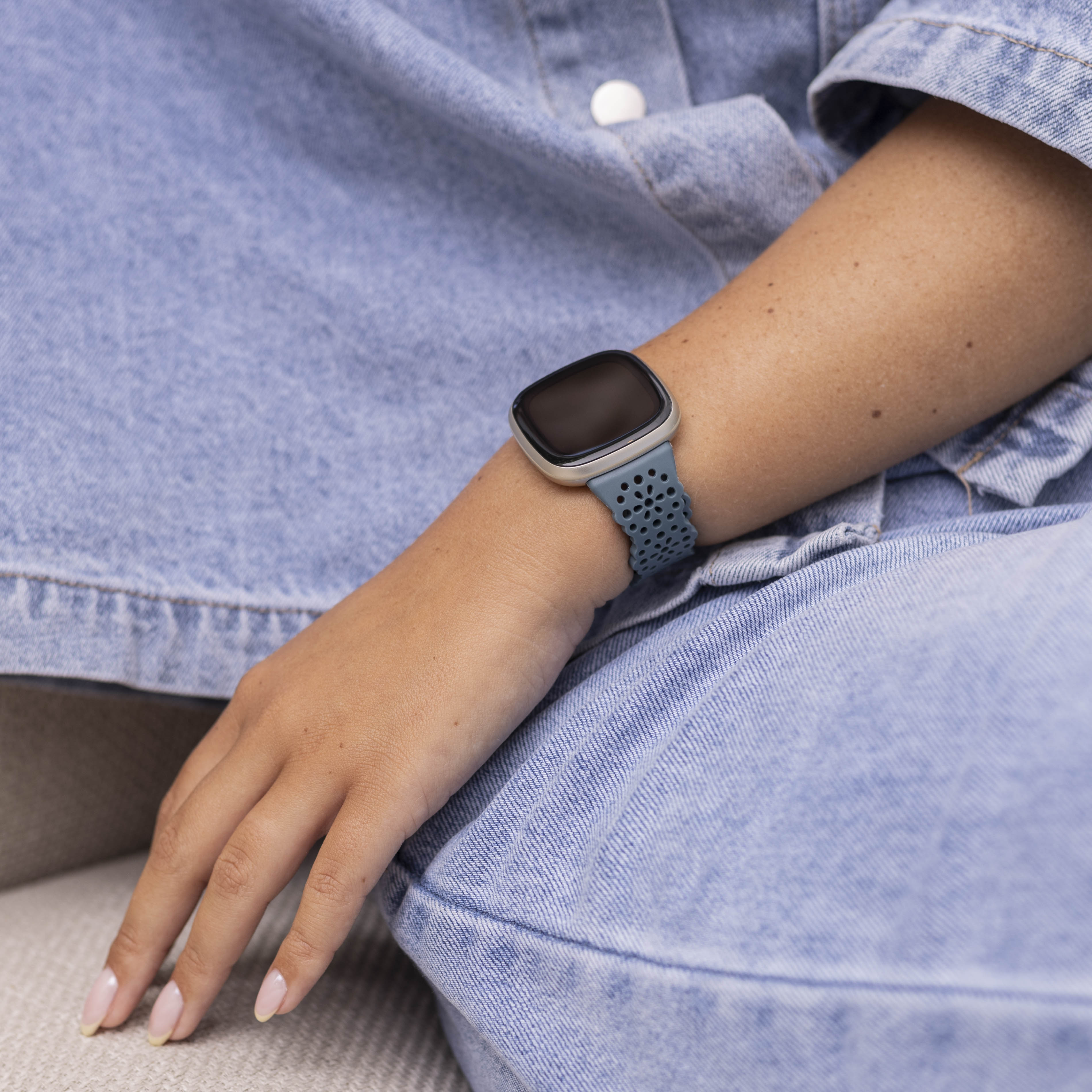 Bracelet silicone avec motif Fitbit Versa 3 (grisbleu)
