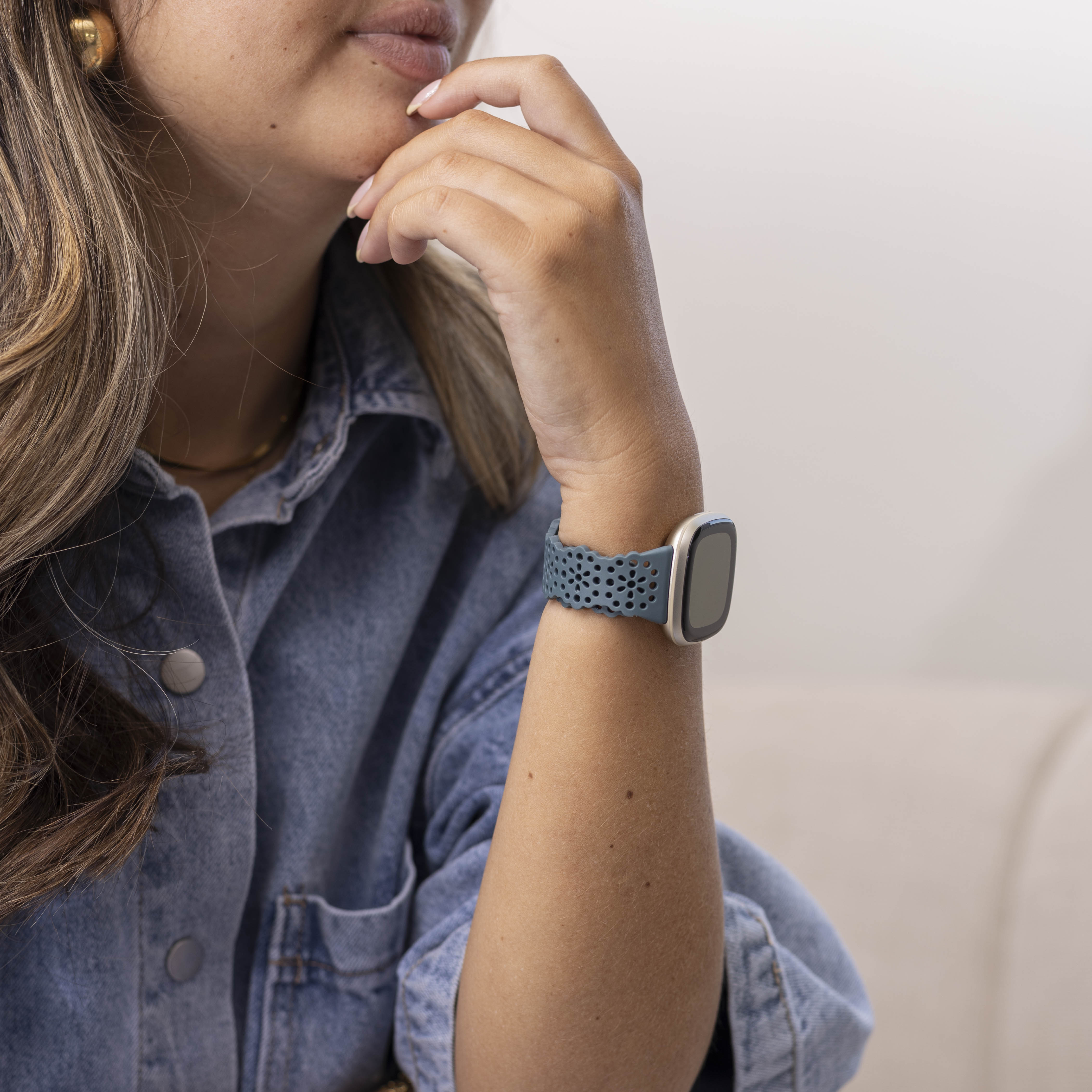 Bracelet silicone avec motif Fitbit Versa 3 (grisbleu)