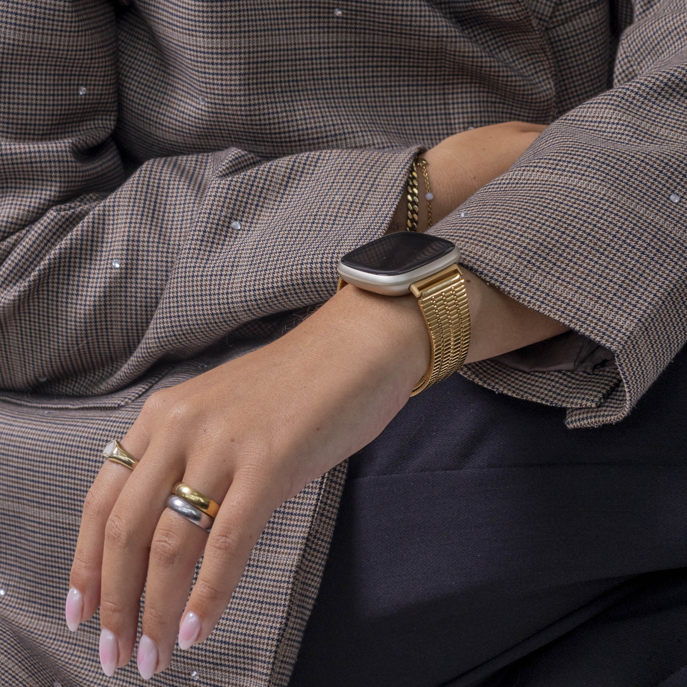 Bracelet acier inoxydable Fitbit Sense (or)