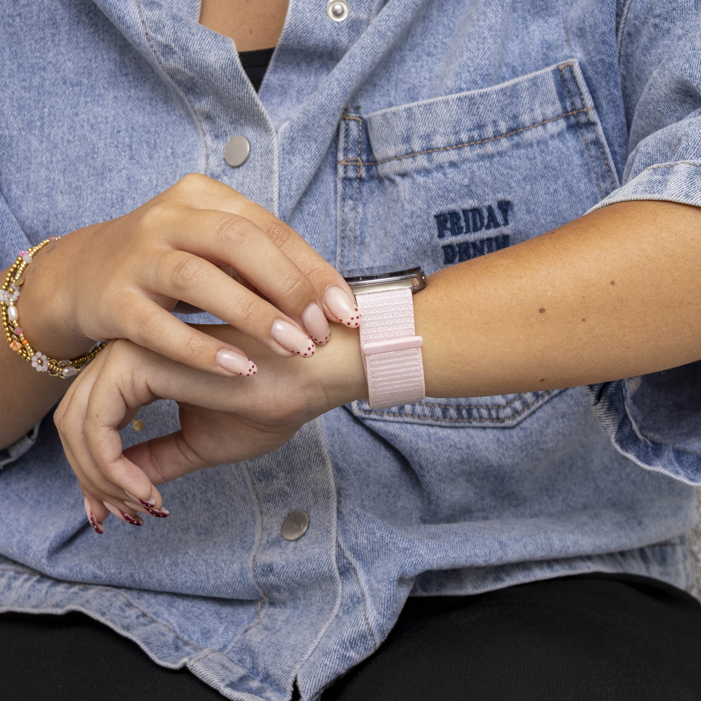 Bracelet nylon Samsung Galaxy Watch 8 - 44mm (rose clair)