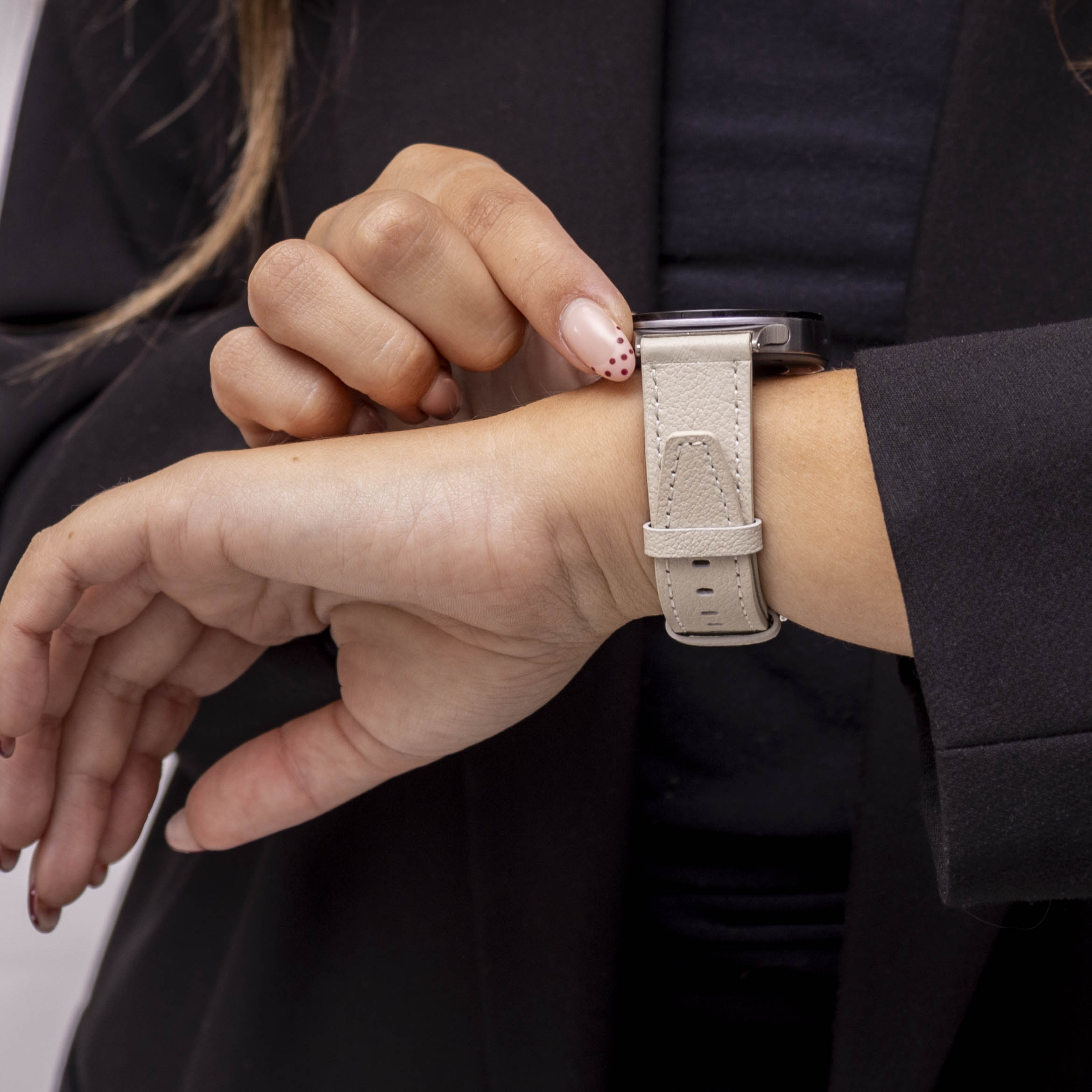 Bandz Samsung Galaxy Watch 8 Classic Leather Strap 'Deluxe' (Light Beige)