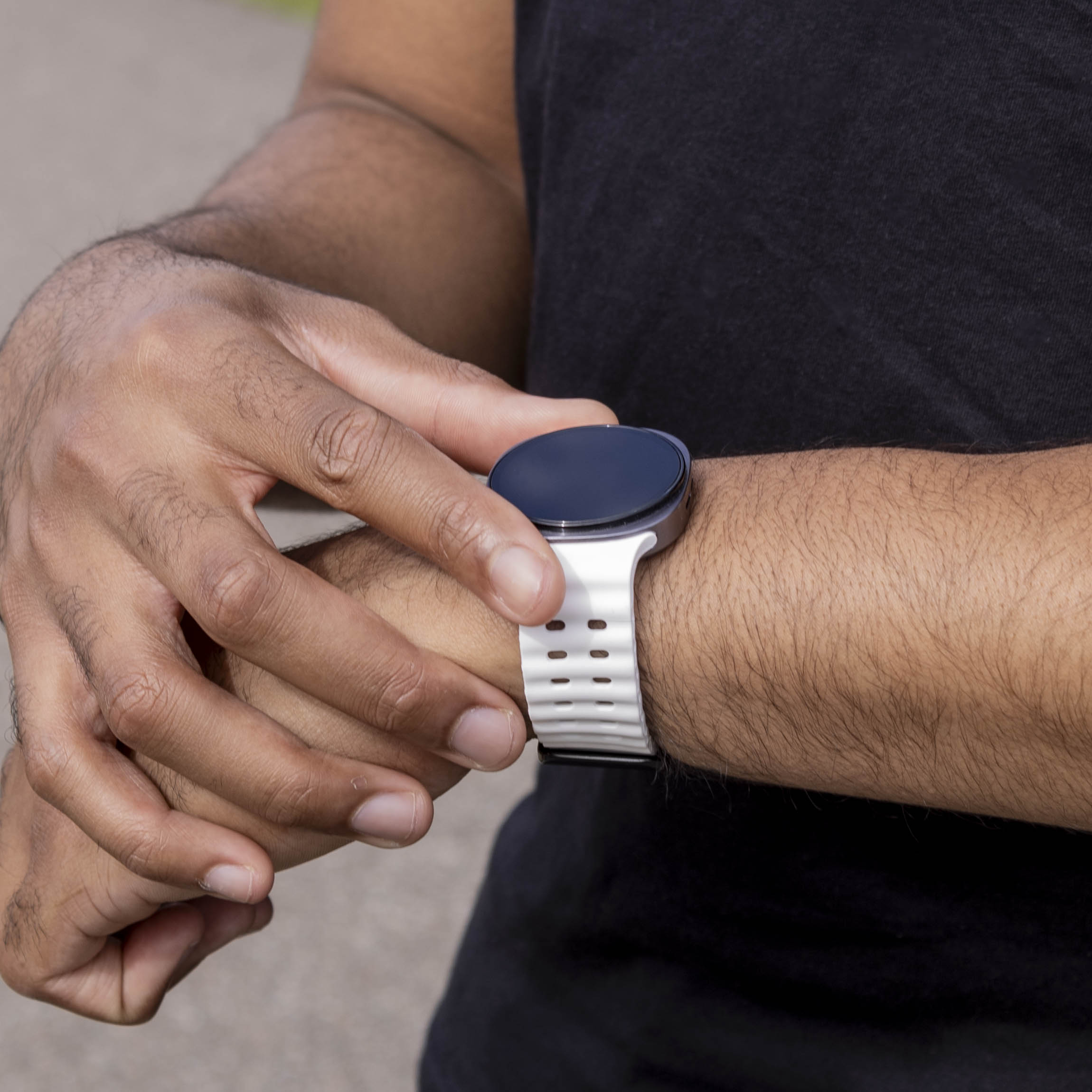 Samsung Galaxy Watch 8 - 40mm Ocean Strap (White)