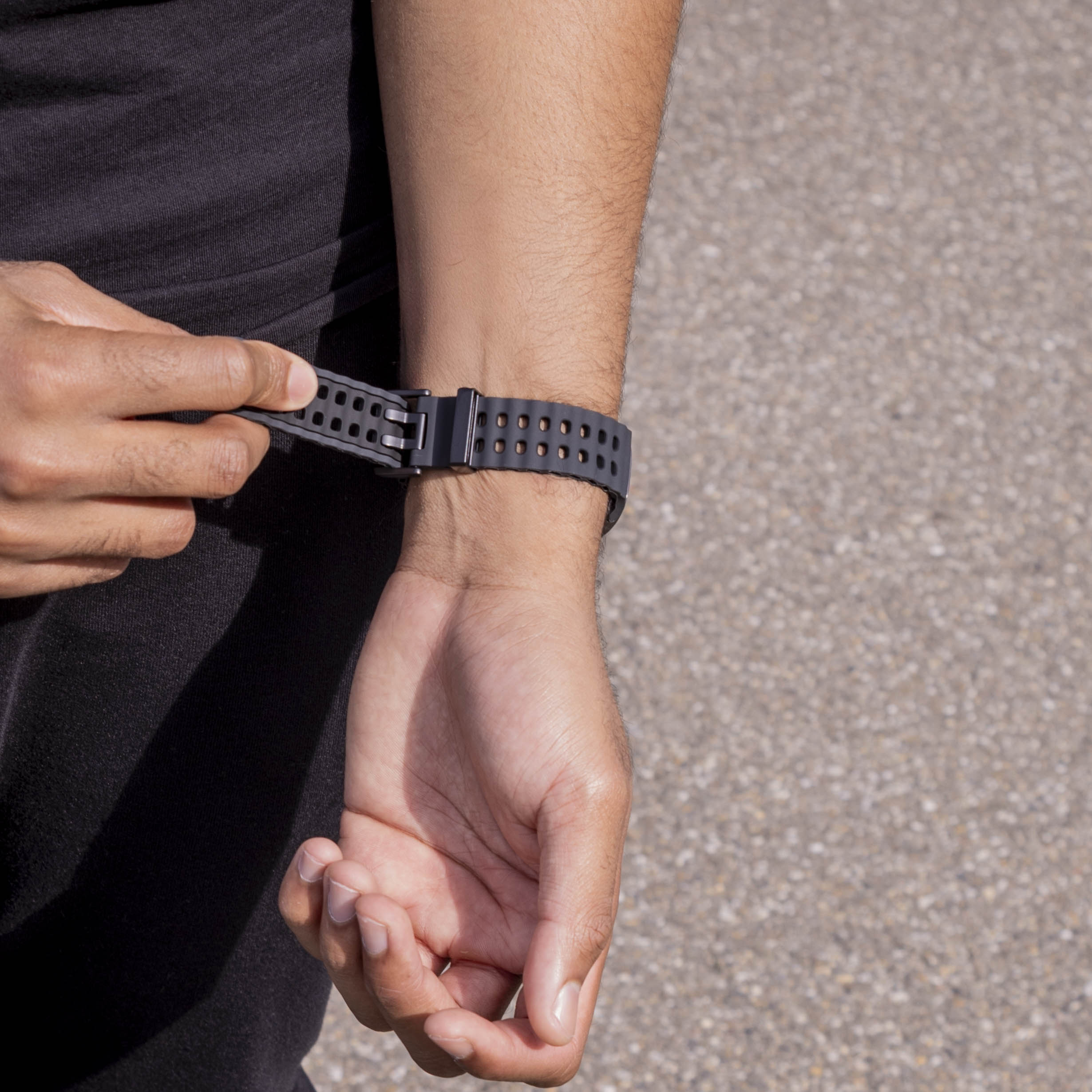 Samsung Galaxy Watch 8 - 40mm Ocean Strap (Dark Grey/Black)