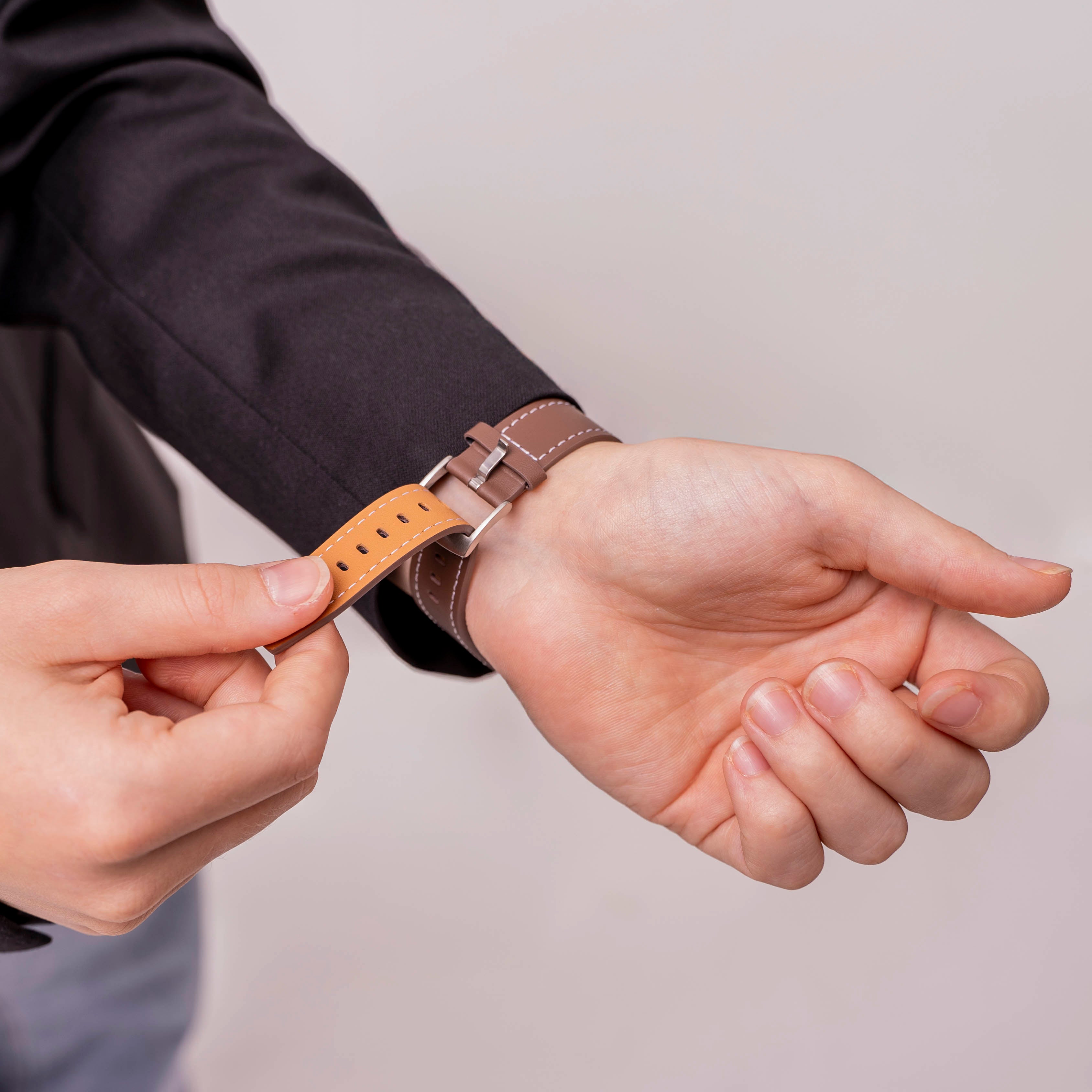 Bracelet cuir 'One Push' Xiaomi Watch S4 - 41mm (marron foncé)