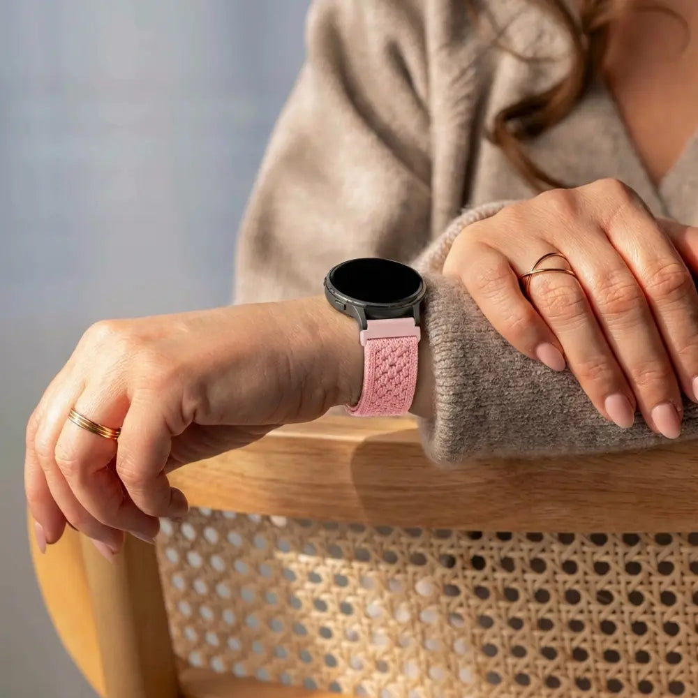 Pebble Round 2 - 20mm Vintage Nylon Strap (Pink)