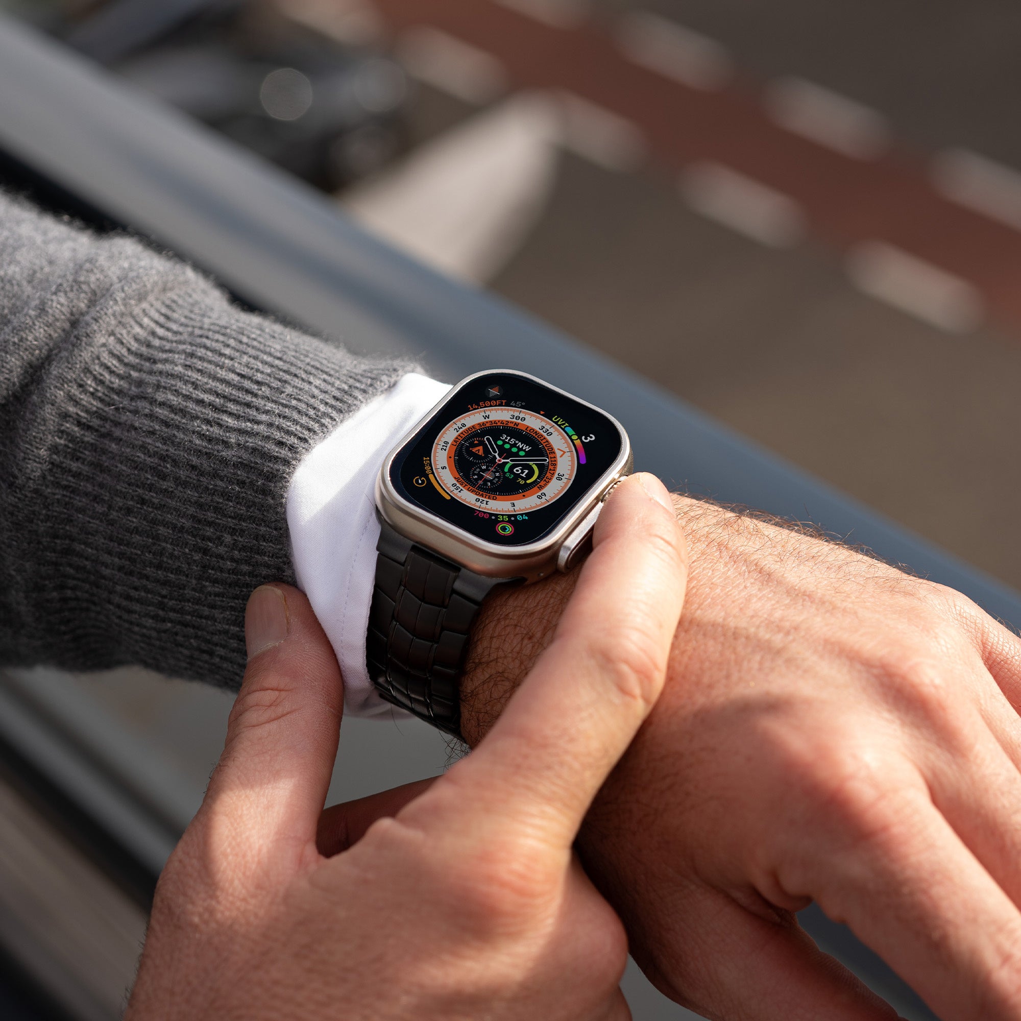 Bandz Bracelet titane 'Supreme' Apple Watch Ultra (noir)