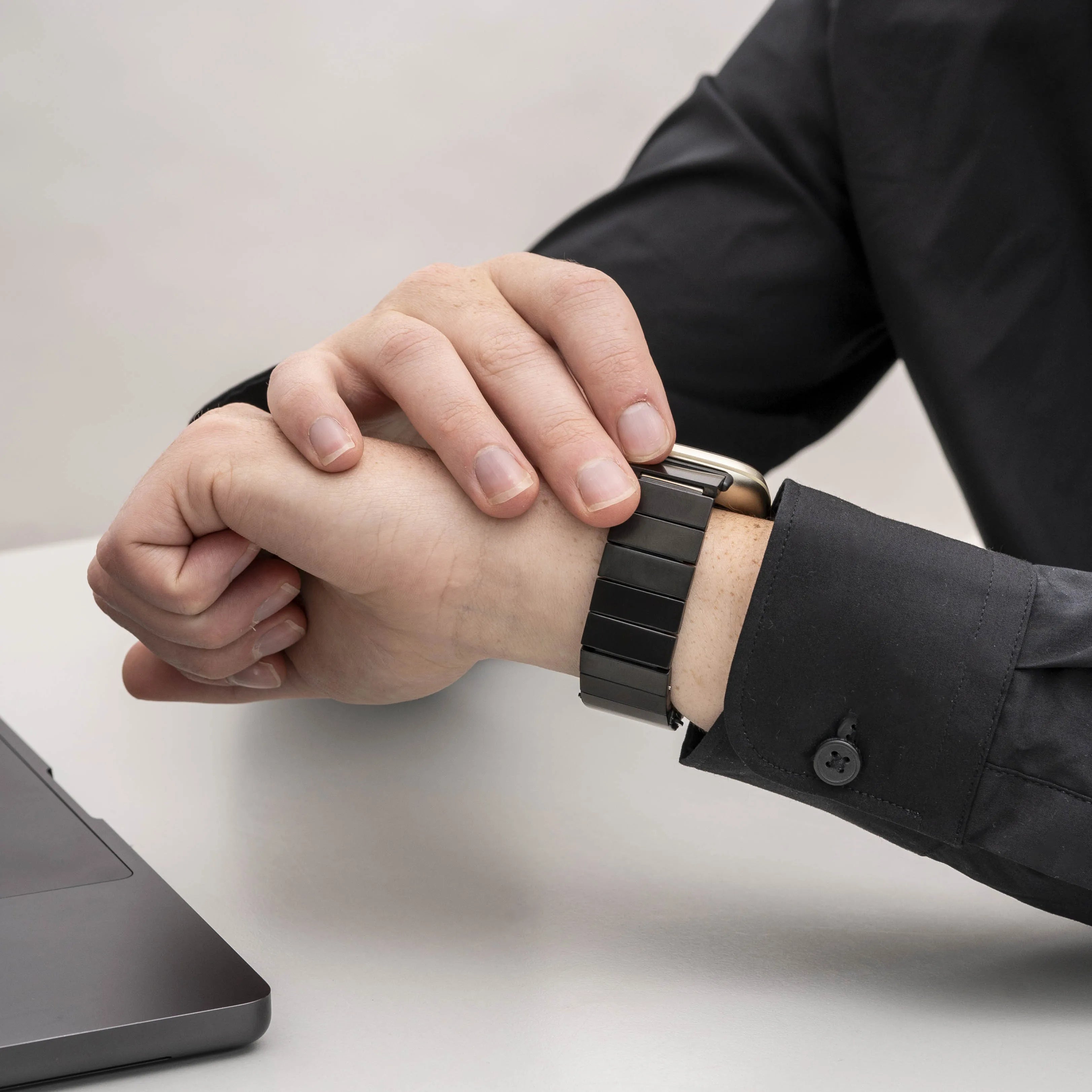 Bracelet métal Fitbit Versa 3 (noir)