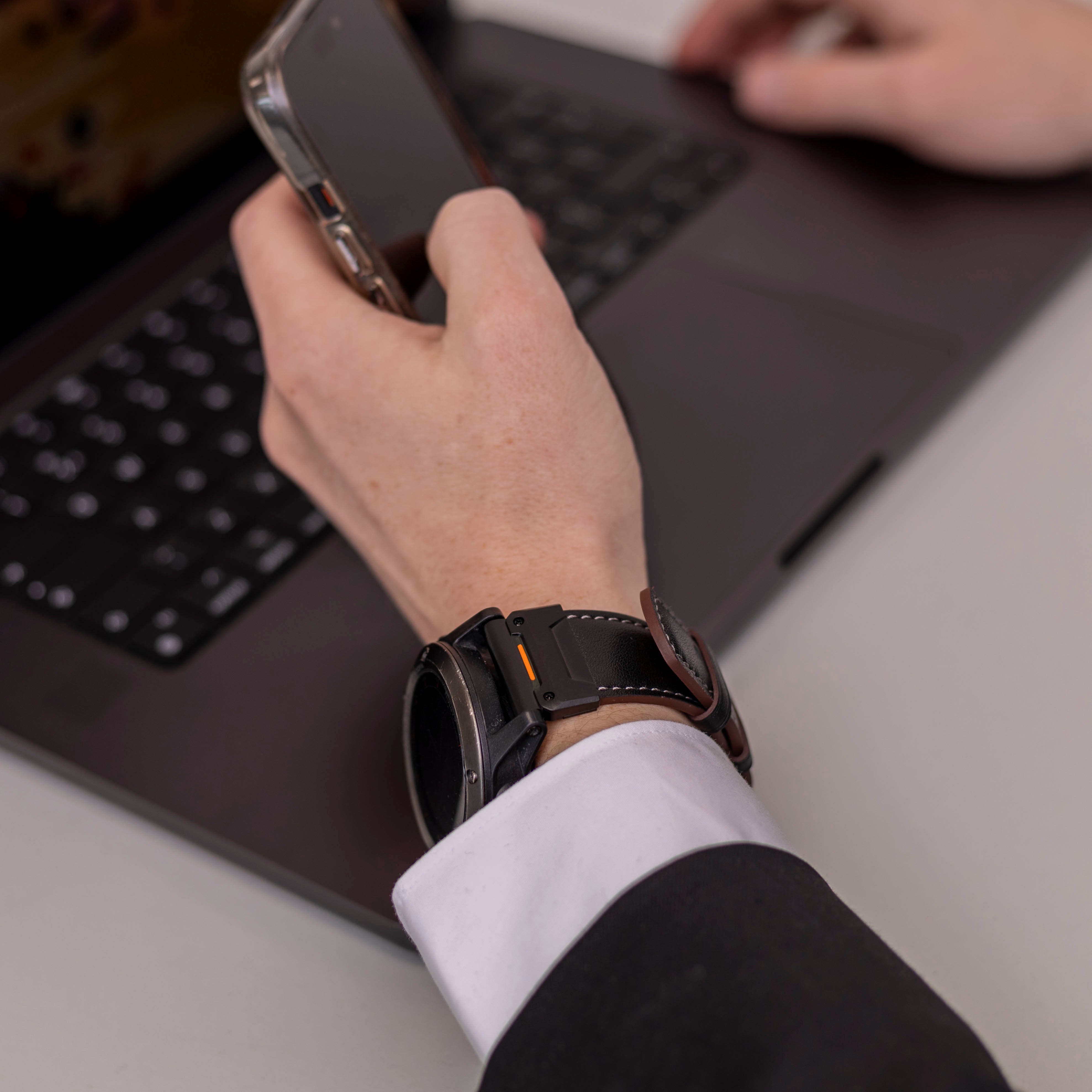 Bracelet en cuir véritable Garmin Fenix 5x / 6x (noir)