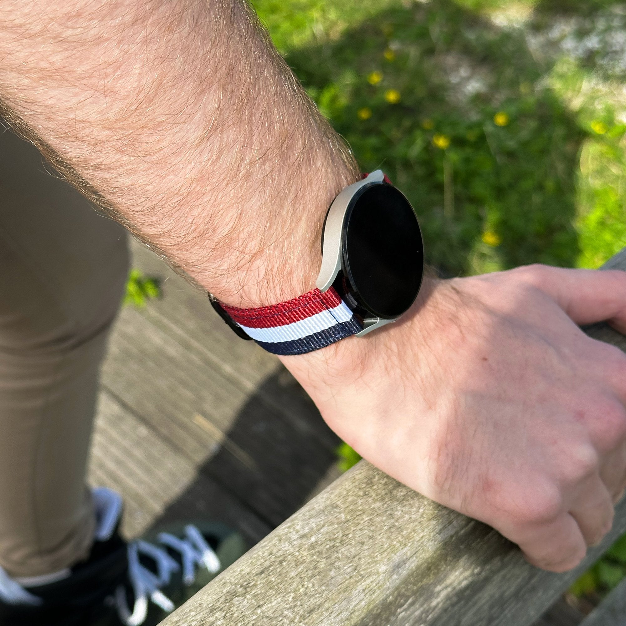 Bracelet nylon avec boucle Samsung Galaxy Watch 4 - 44mm (tri-color)