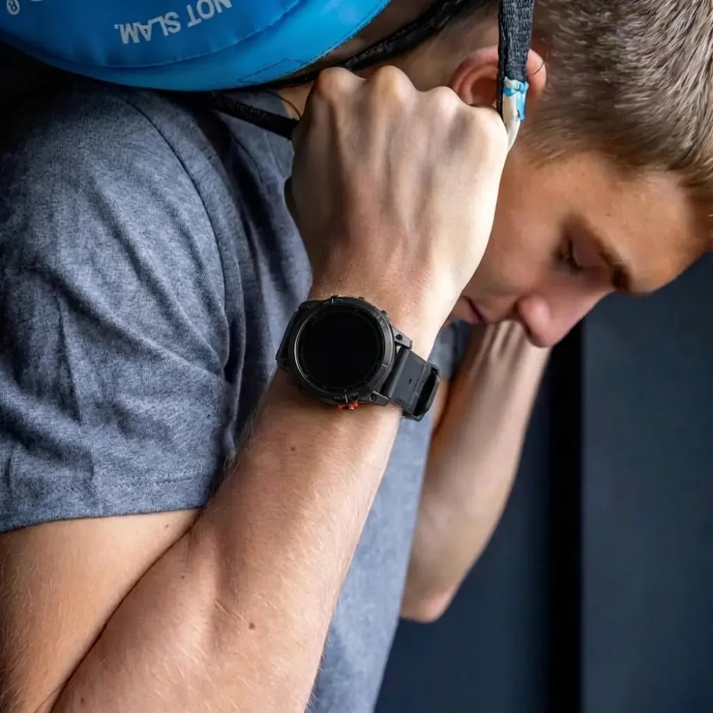Bracelet sport á boucle Garmin Fenix 7 (noir/gris)