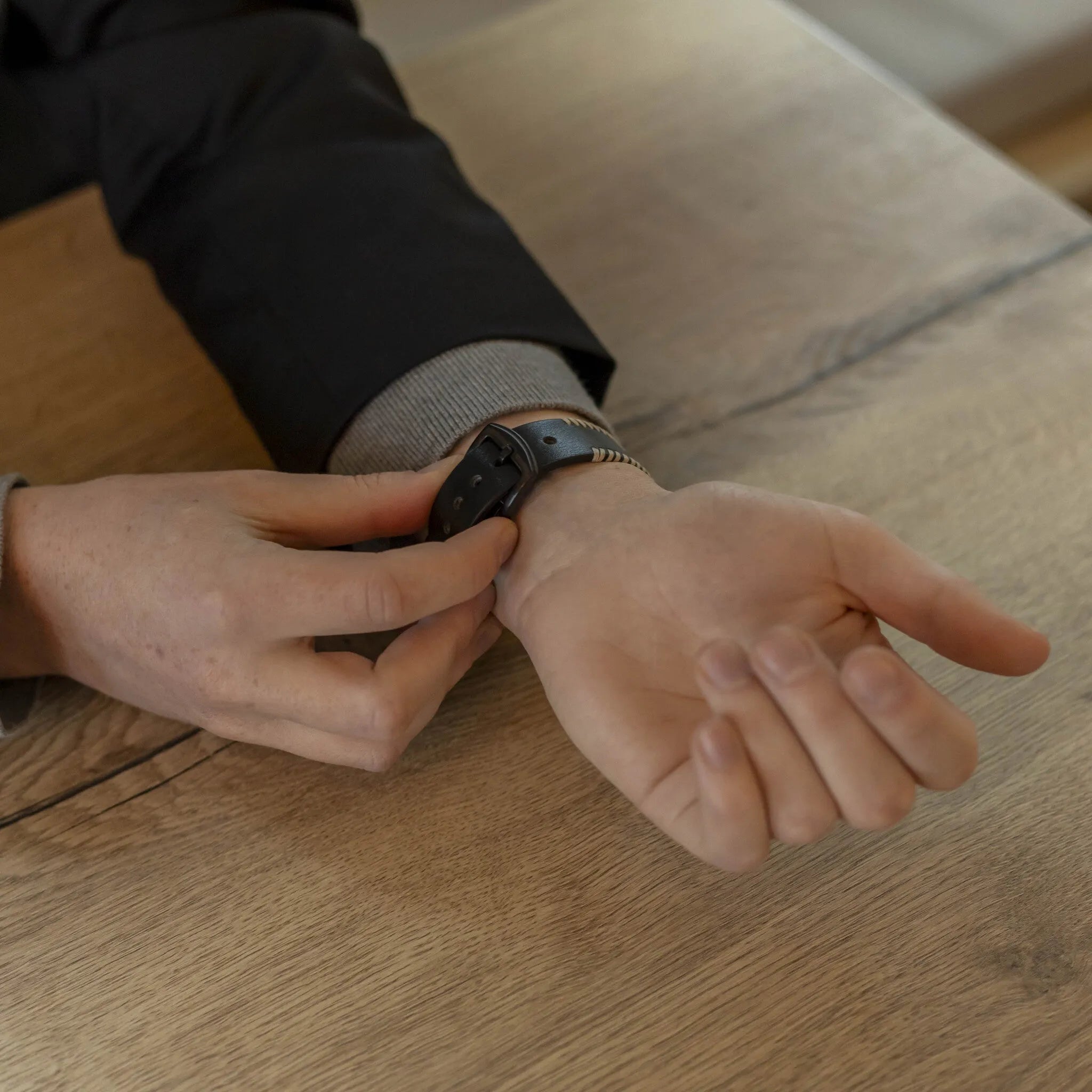 Bracelet cuir cousu Amazfit Balance 2 (noir)