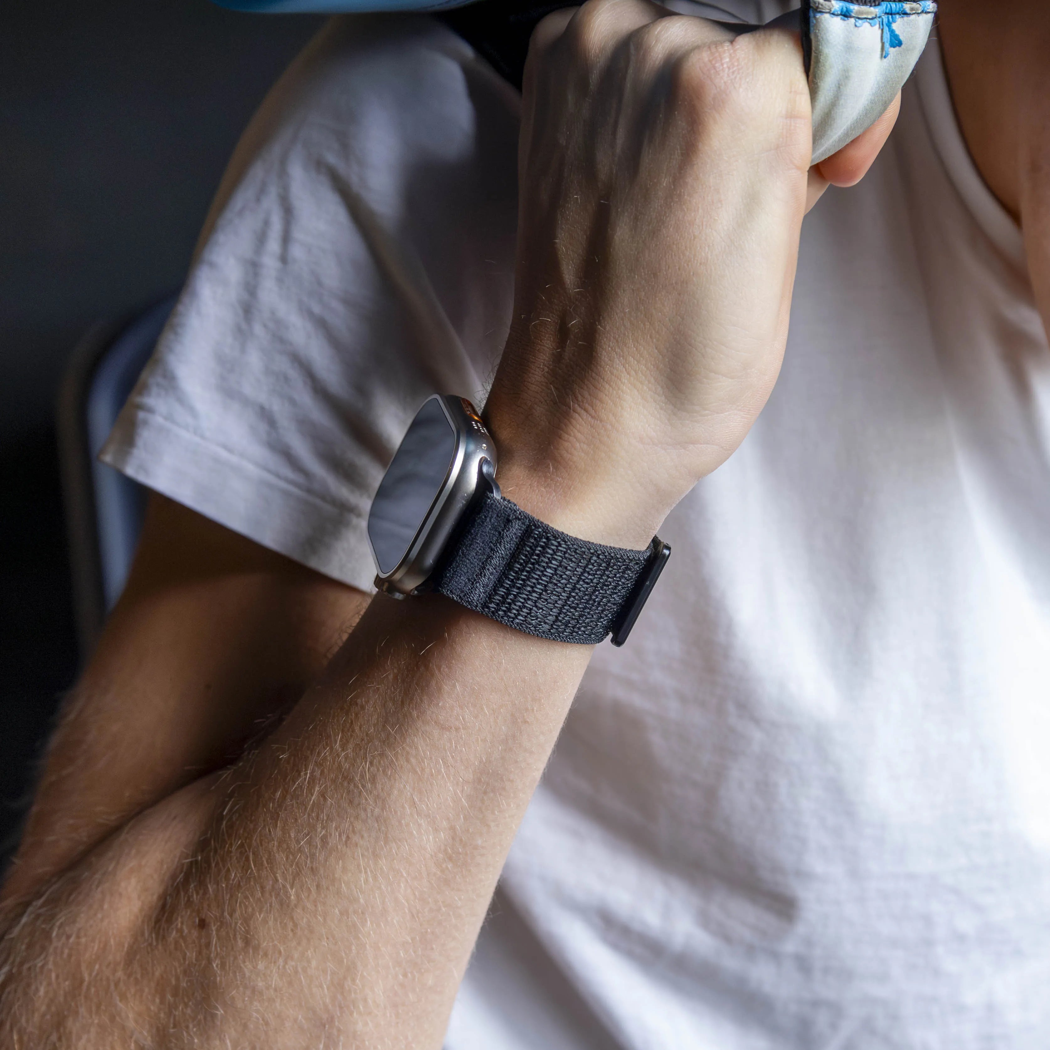 Strap-it Bracelet nylon Wave Apple Watch (noir)
