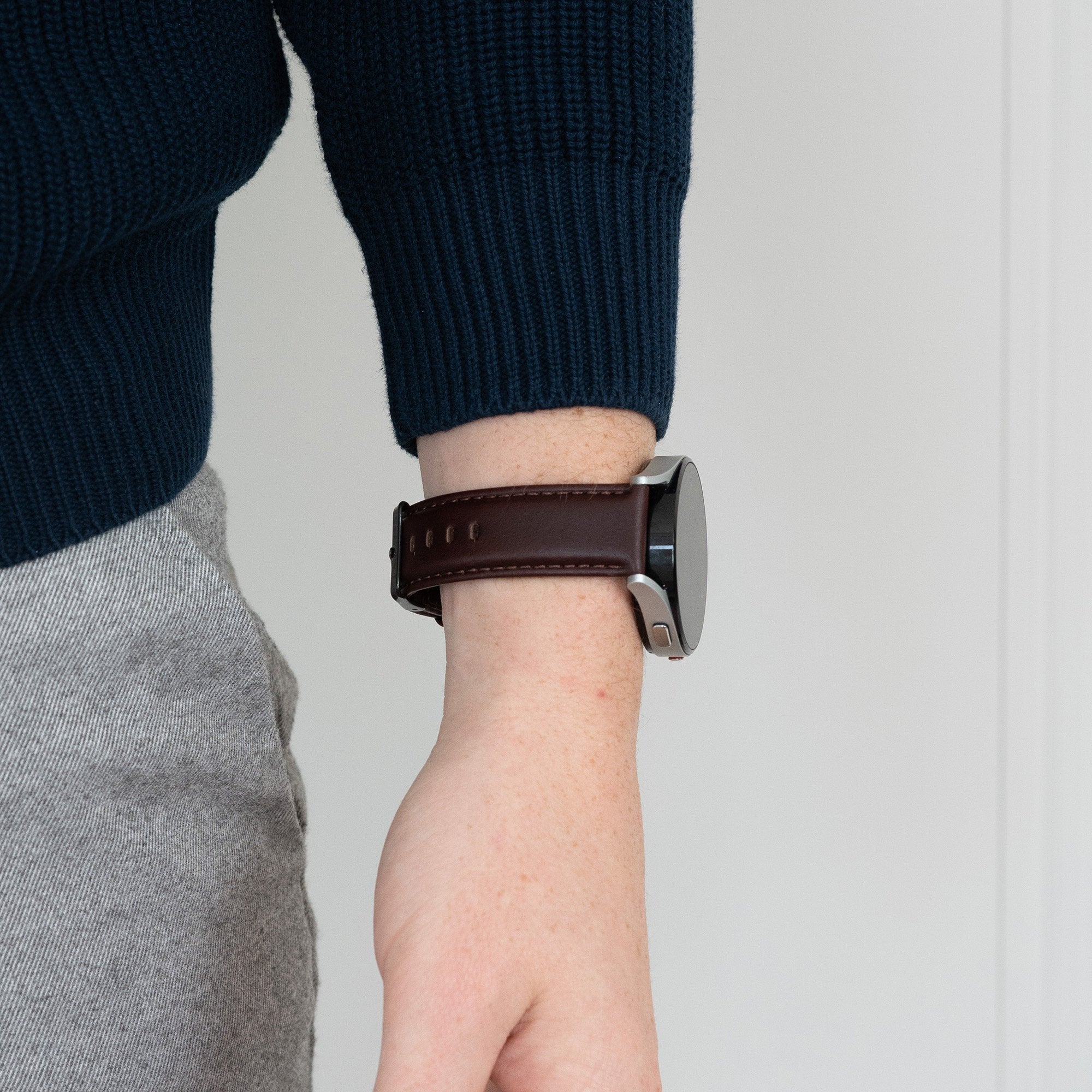 Bandz Bracelet cuir "Classic" Huawei Watch GT 3 42mm (brun foncé)