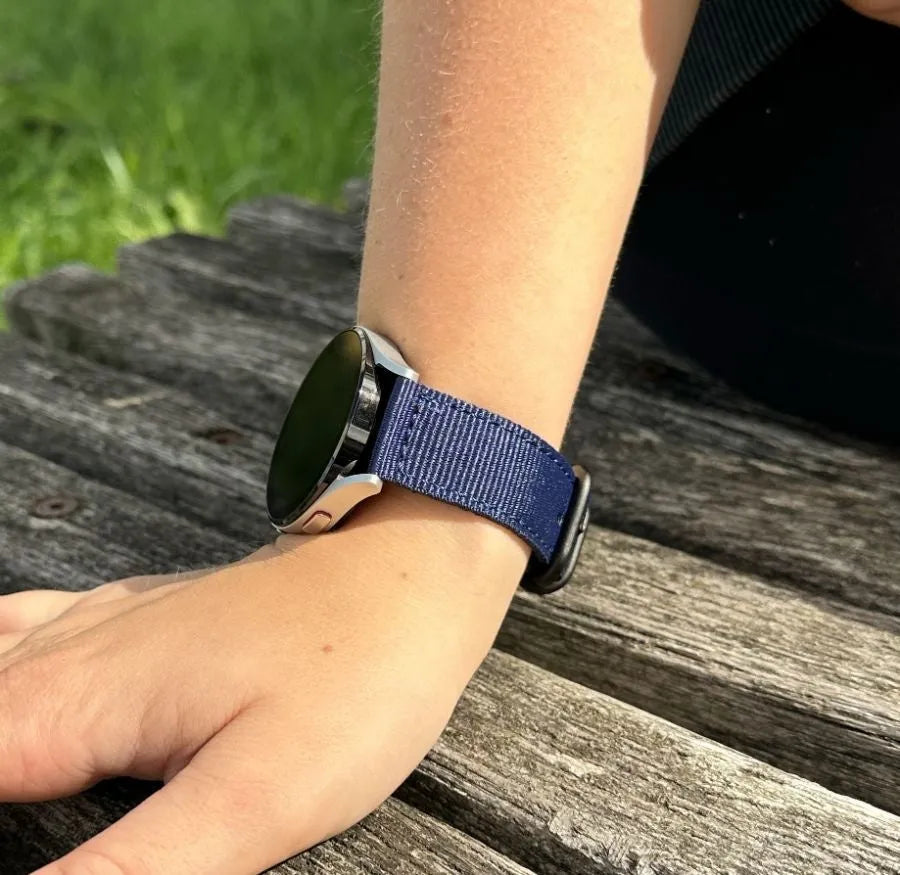 Bracelet nylon avec boucle Fossil Gen 4 Explorist HR (bleu)