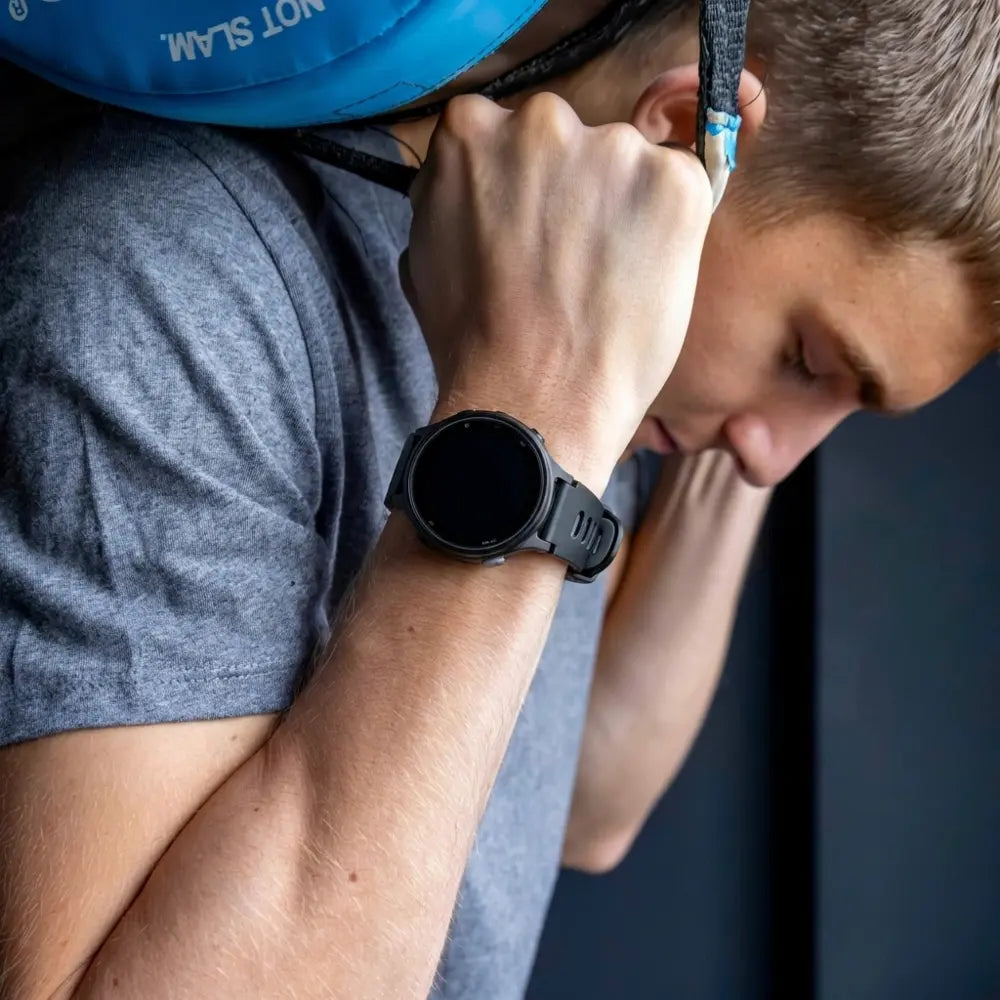 Garmin Forerunner 735xt sport bandje (zwart/grijs)