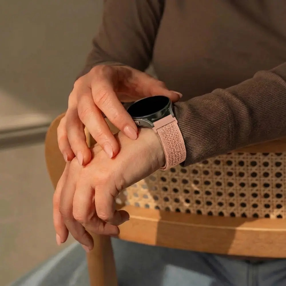 Bandz Samsung Galaxy Watch 7 - 44mm Vintage Nylon Strap (Antique Pink)