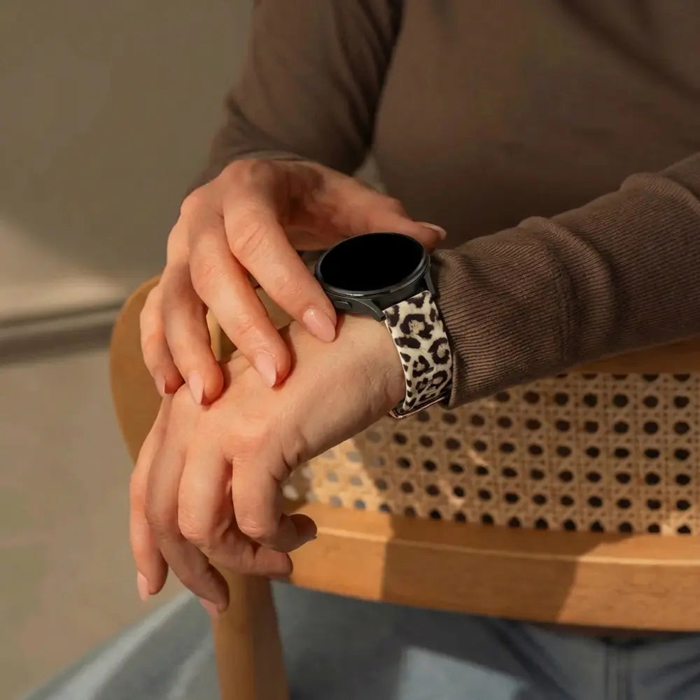 Bandz Garmin Vivoactive 6 siliconen band 'Lucky Leopard'