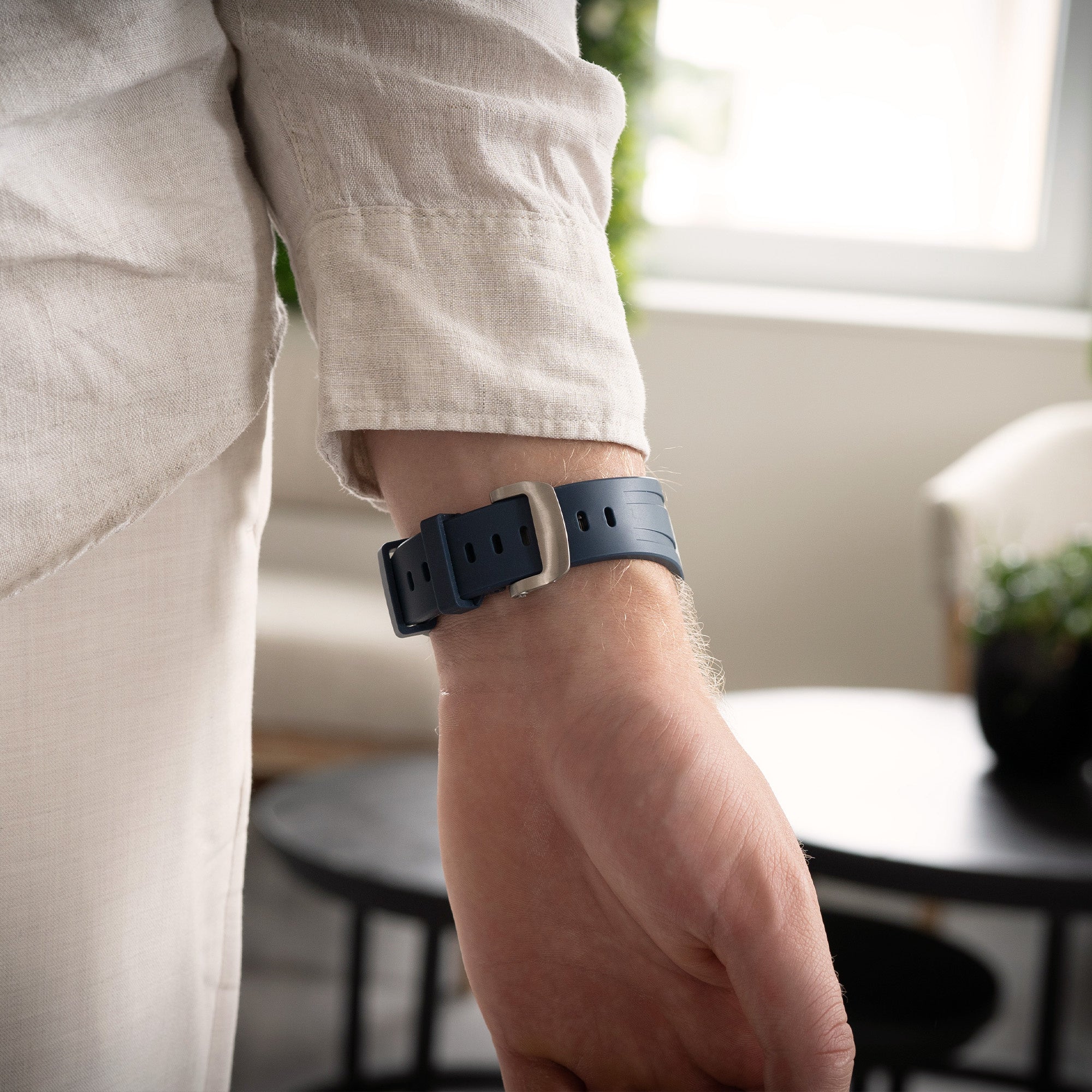 Bandz Apple Watch Silicone Strap 'Luxe Liquid' (Blue/Silver)