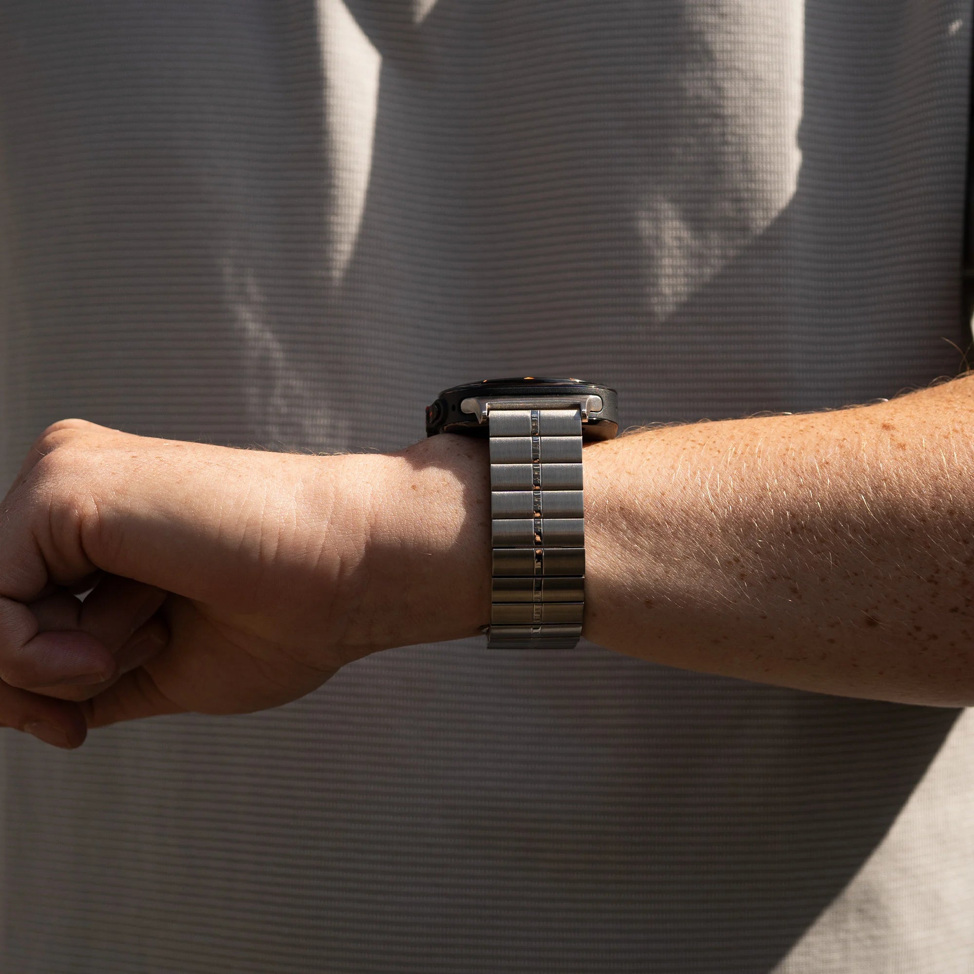 Bracelet métal de luxe Samsung Galaxy Watch Ultra (argent)