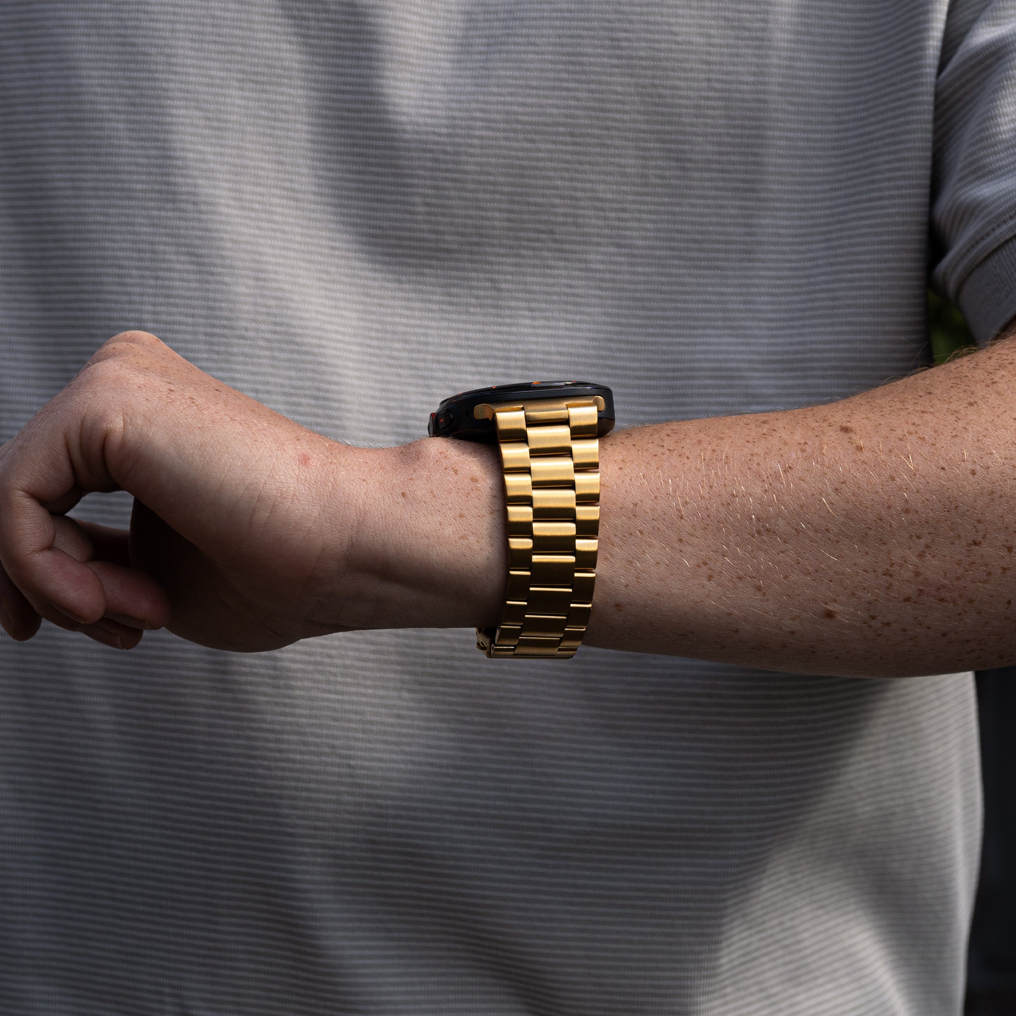 Bracelet acier Samsung Galaxy Watch Ultra (or)