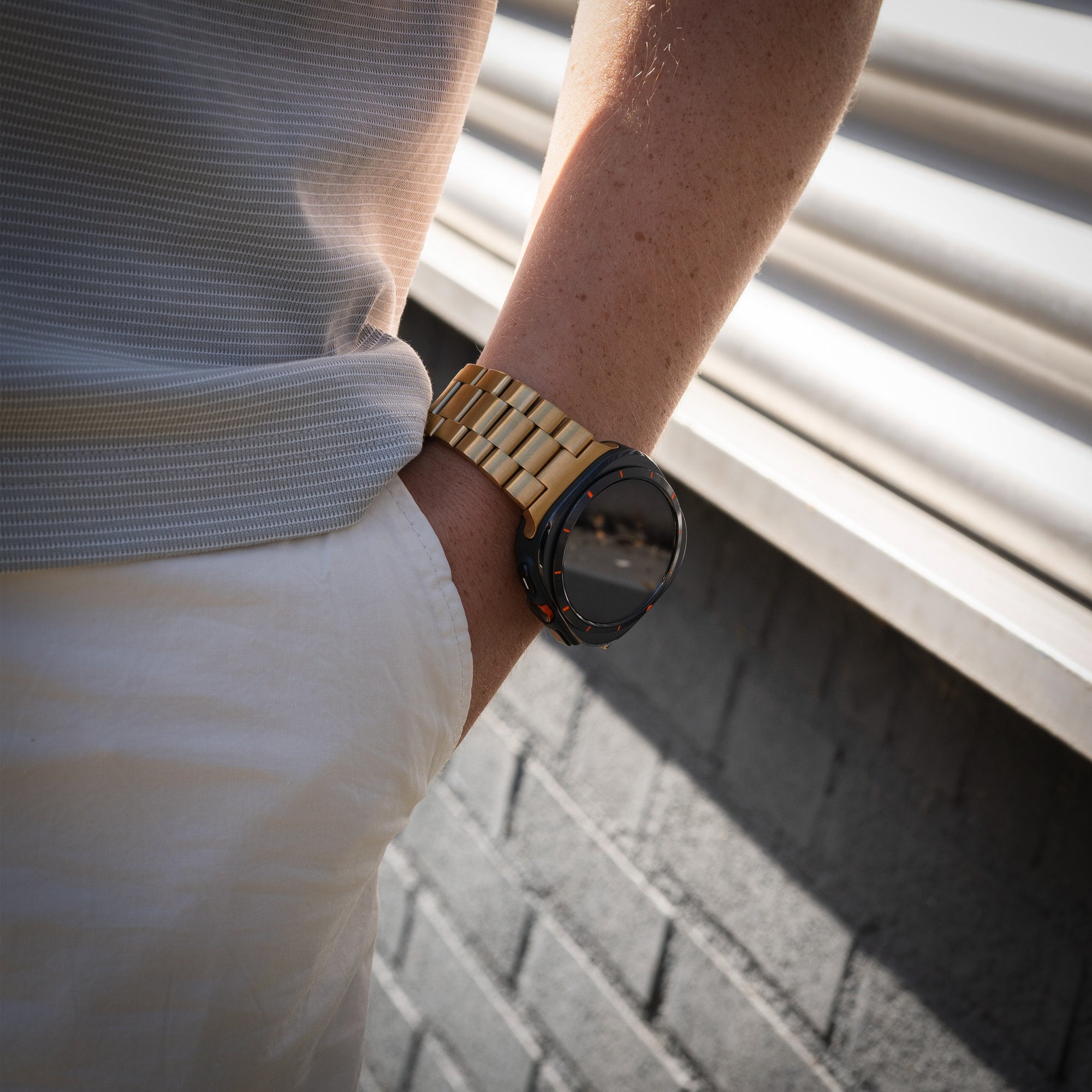 Bracelet acier Samsung Galaxy Watch Ultra (or)