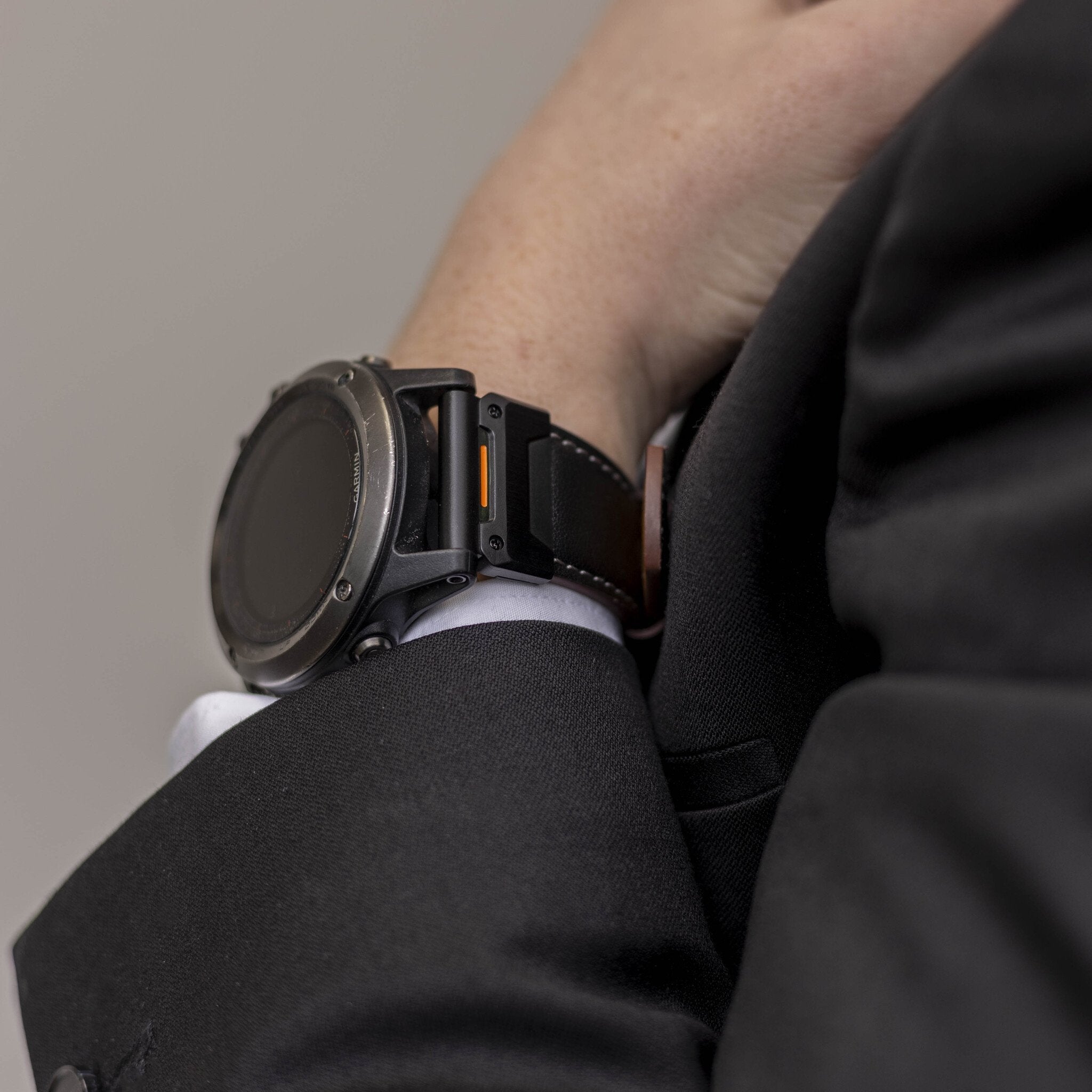 Bracelet cuir authentique Garmin Descent G 2 (noir)