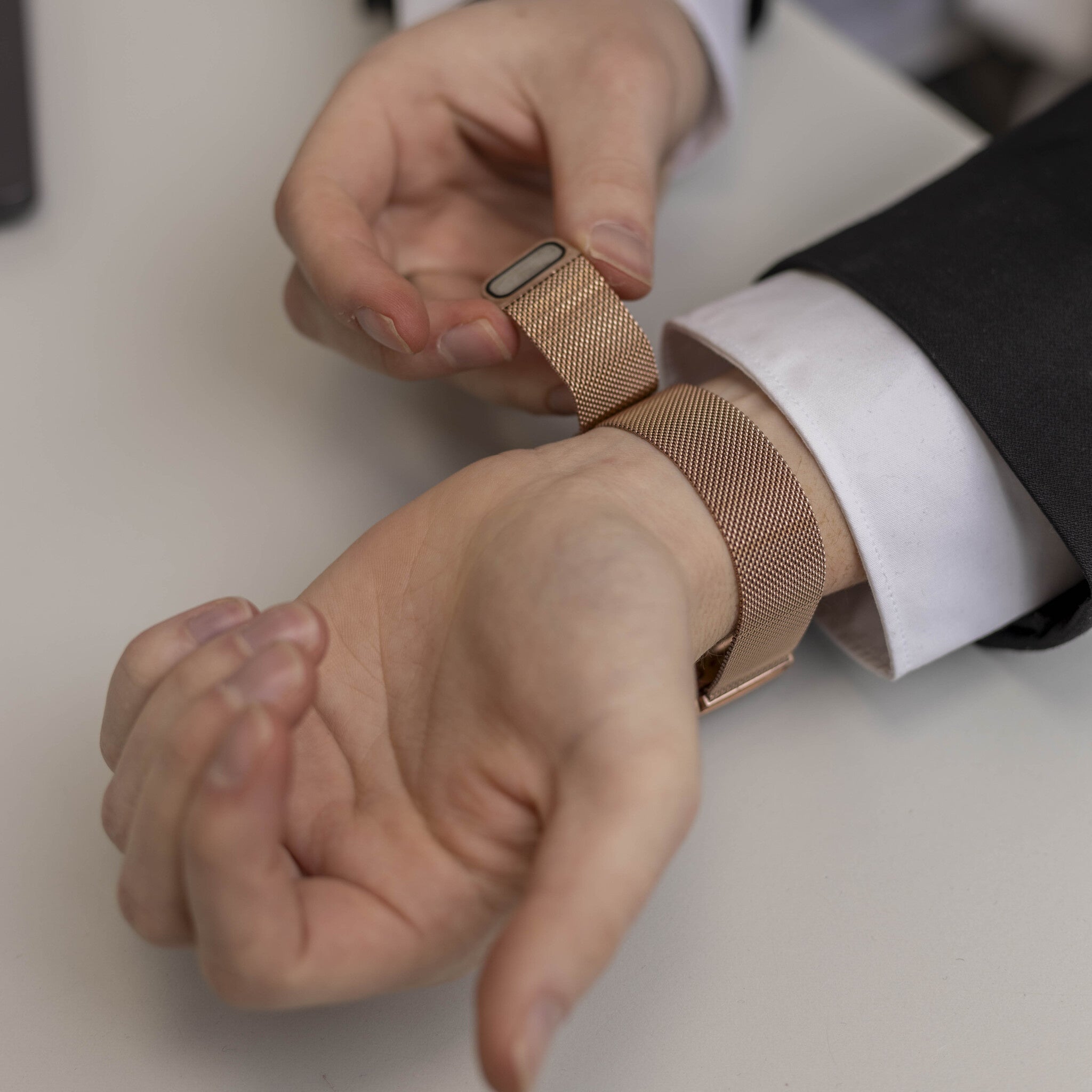 Bracelet milanais Garmin MARQ (rose doré)