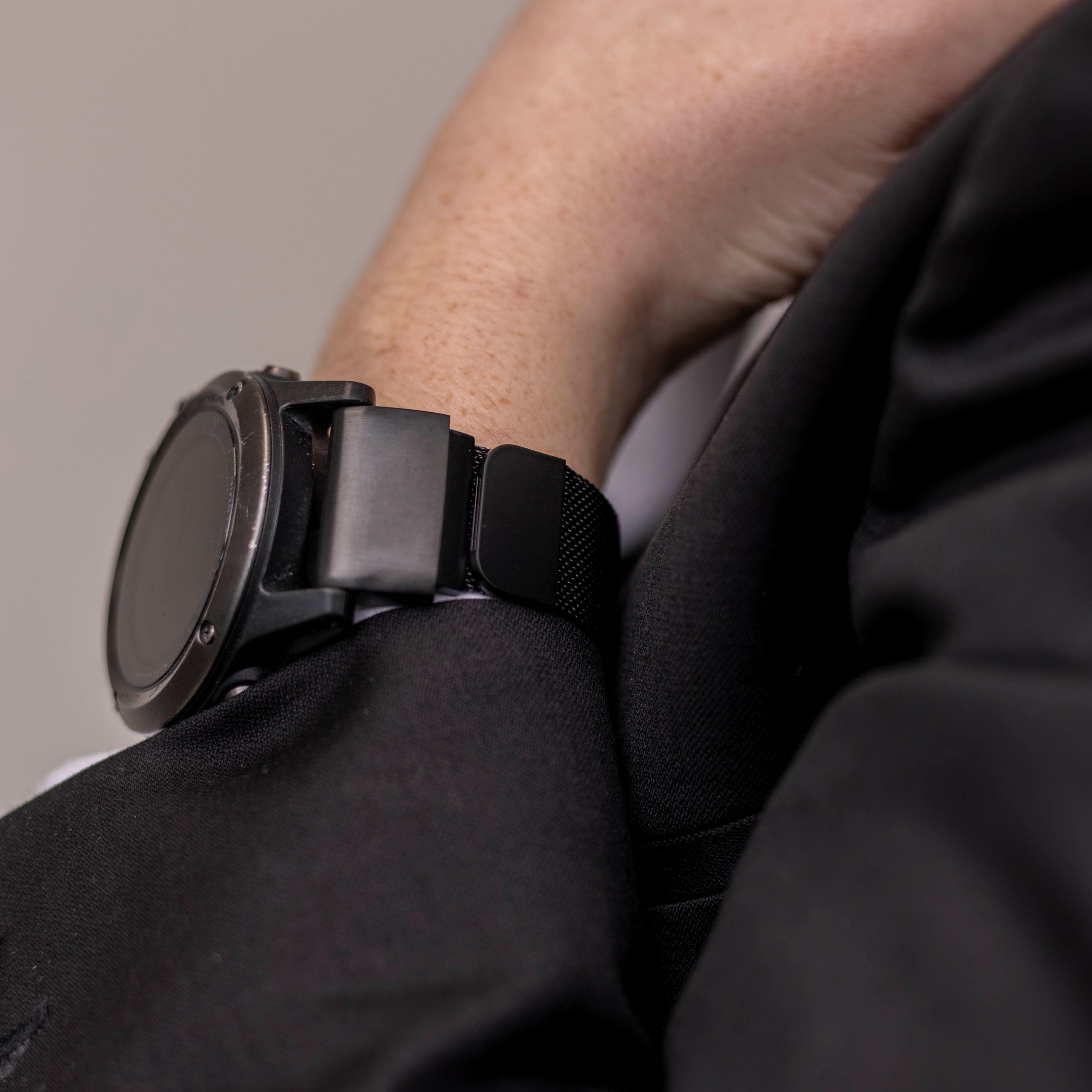 Bracelet Milanais Garmin Fenix 8 - 51mm (noir)