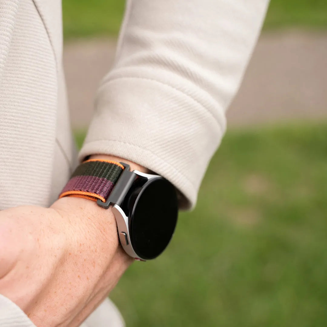 Coros Apex 2 Pro Nylon Strap (Dark Cherry)