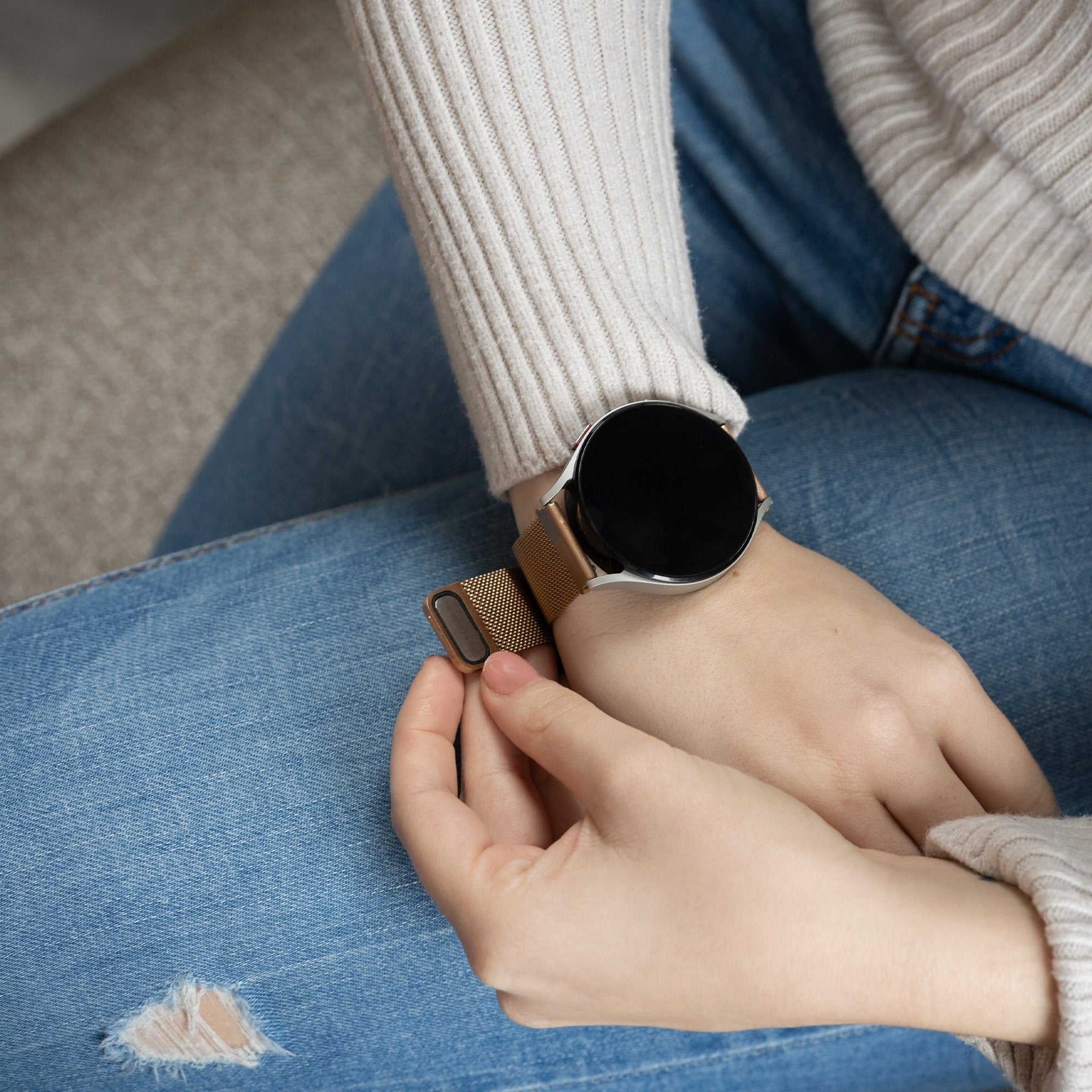 Bracelet milanais Garmin Vivomove Luxe (rose or)