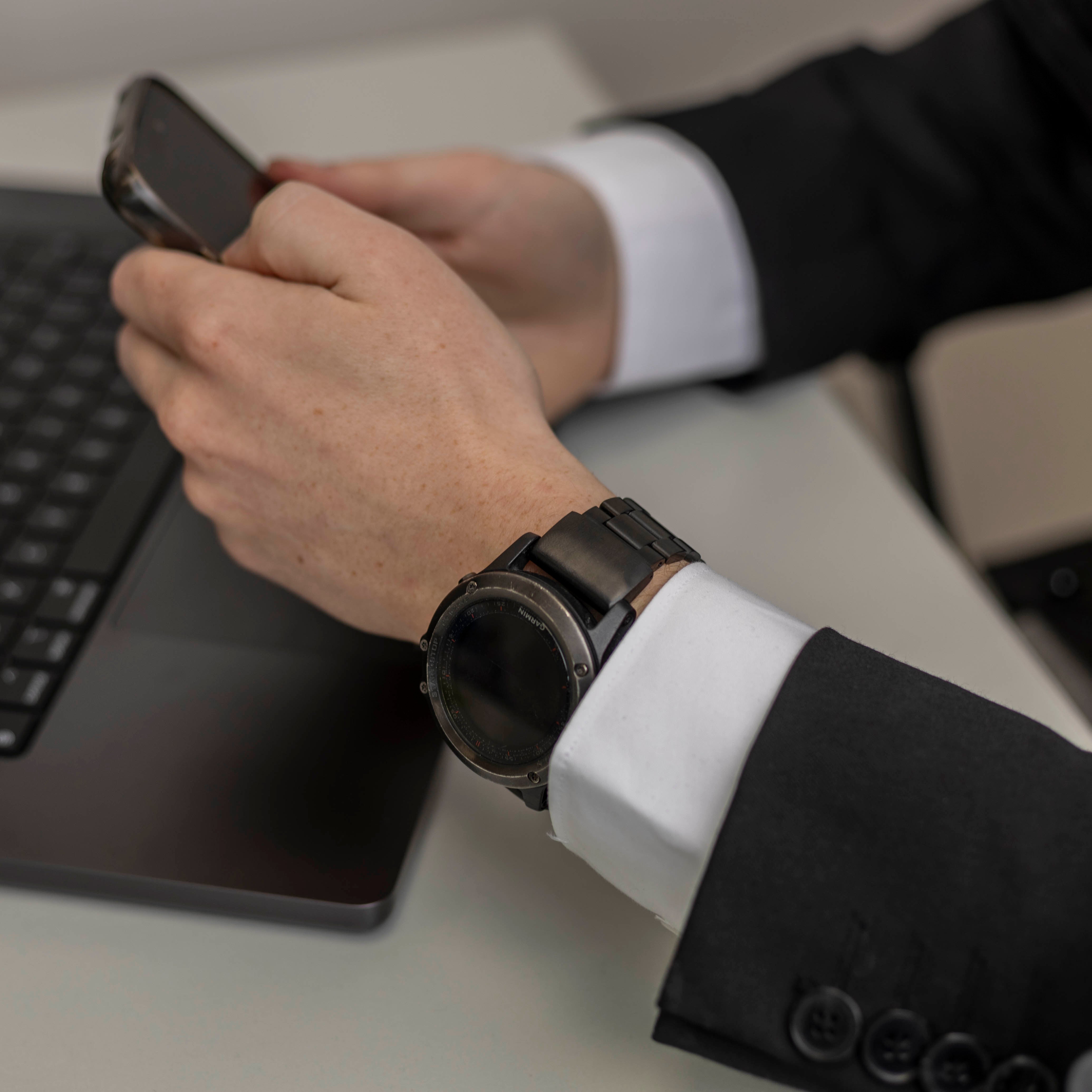 Bandz Bracelet acier "Classic" Garmin Fenix 7x (noir)