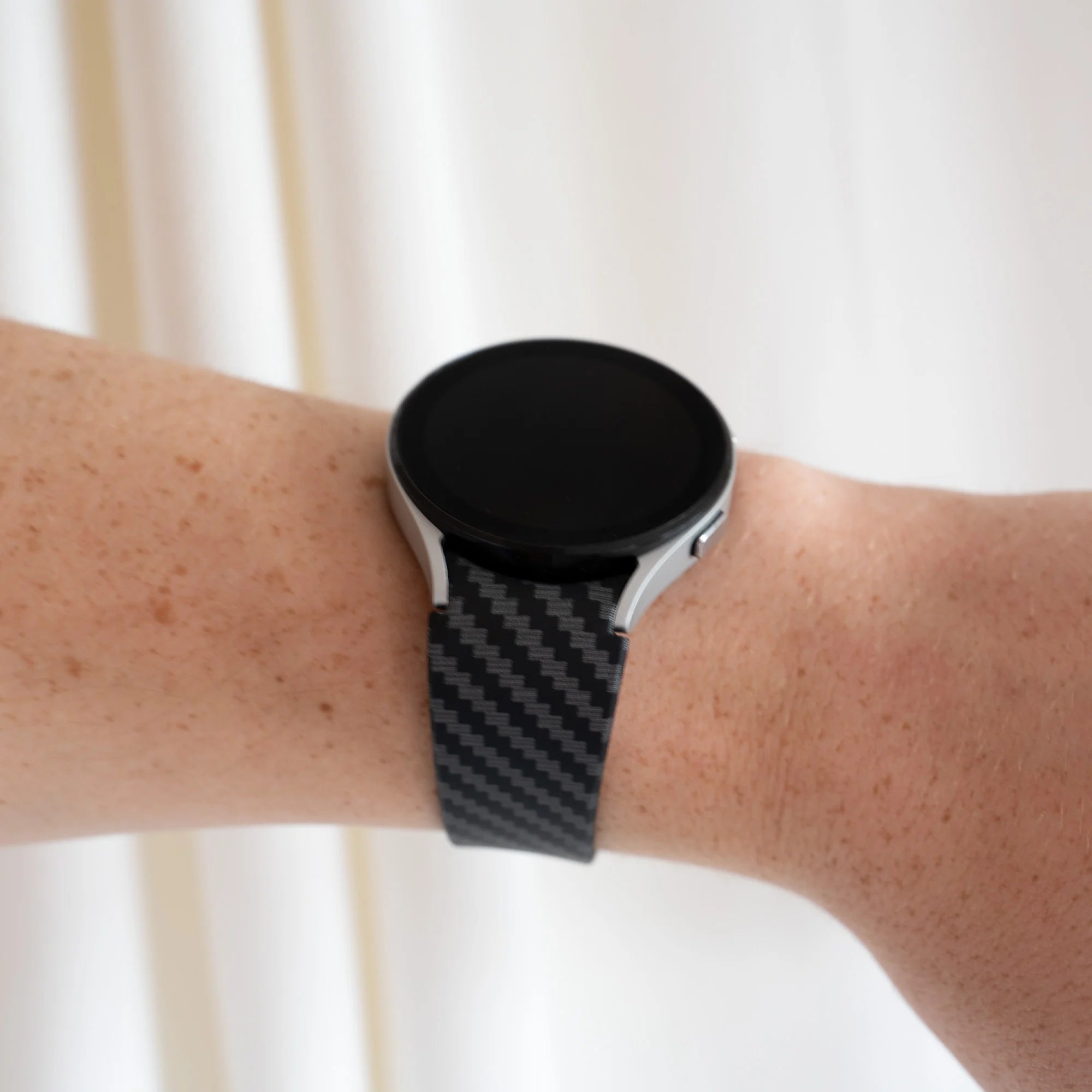 Bracelet magnetique Carbon Fibre Samsung Galaxy Watch 5 Pro