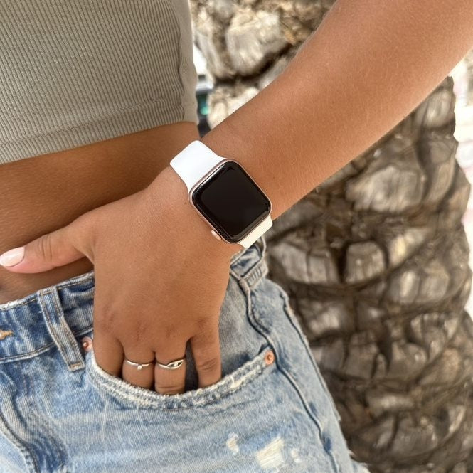 xoxo Wildhearts Apple Watch Silicone Strap (White)