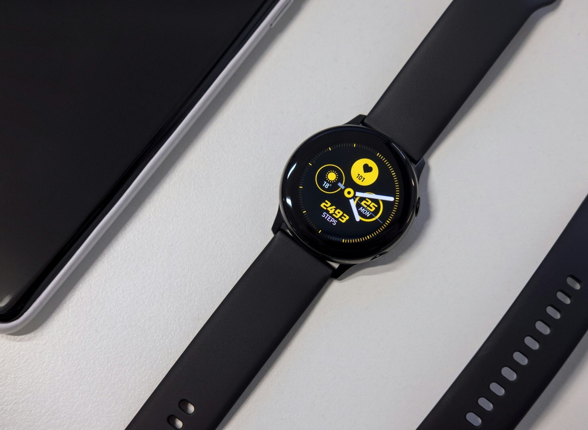 Samsung Galaxy Watch 8 vs. Apple Watch Series 10: Vergelijking en Review van de Galaxy Watch 8