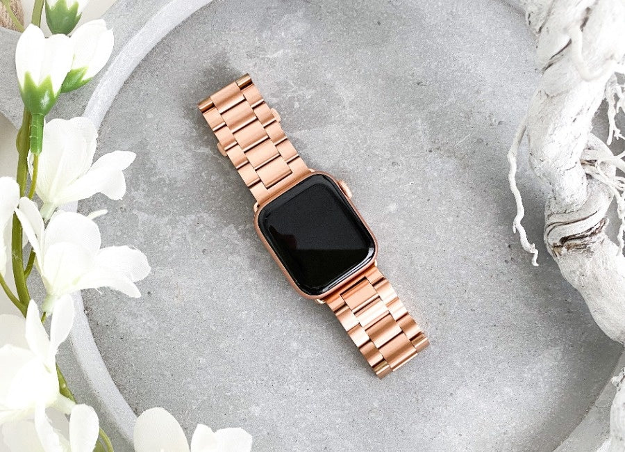 Adjust your steel smartwatch strap yourself