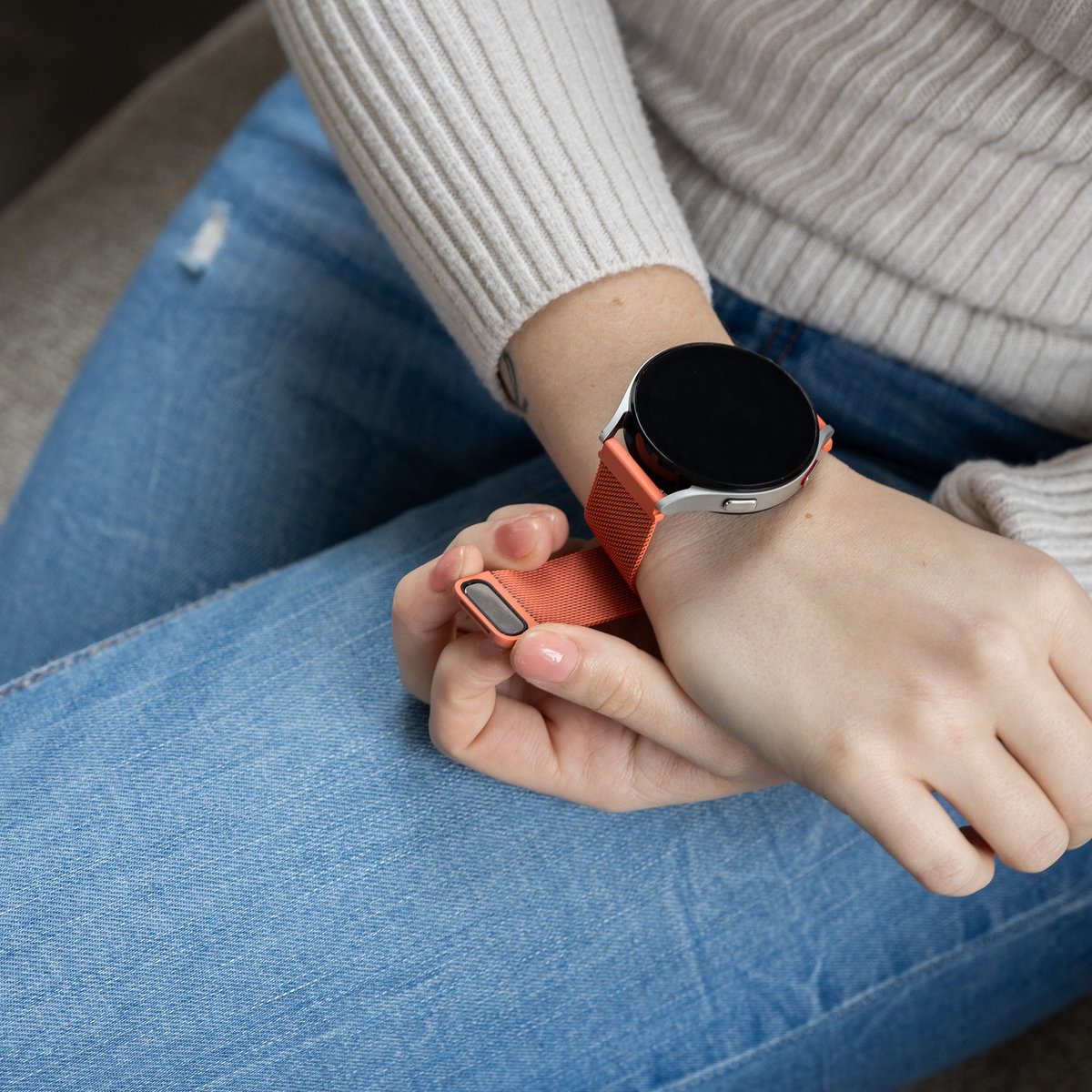 Samsung Galaxy Watch 4 44mm Milanese Strap (Orange)