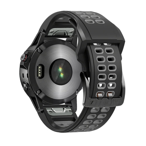 Bandz Garmin Fenix 8 - 47mm Buckled Sport Strap (Black/Grey)