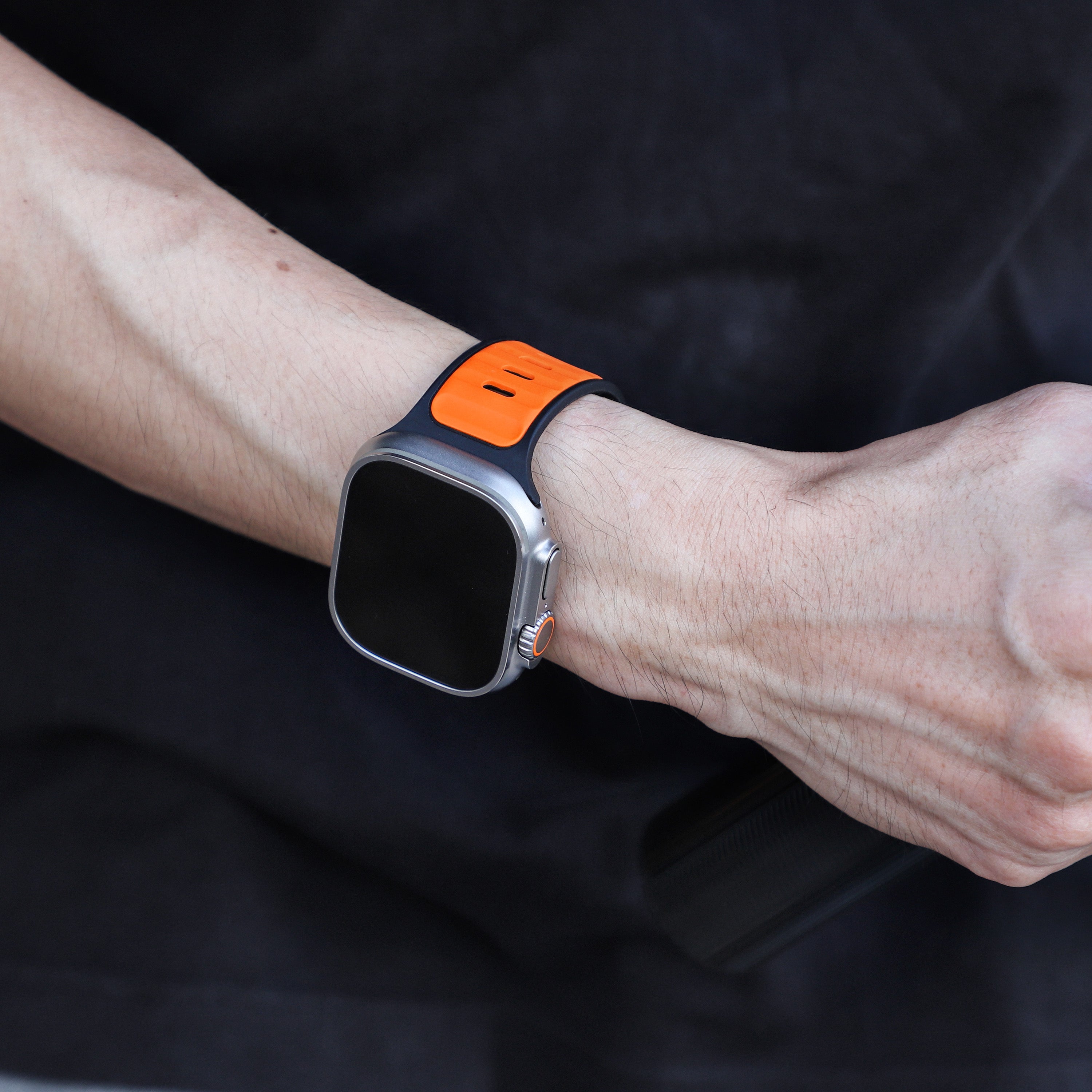 Bracelet silicone outdoor pour Apple Watch (orange/noir)