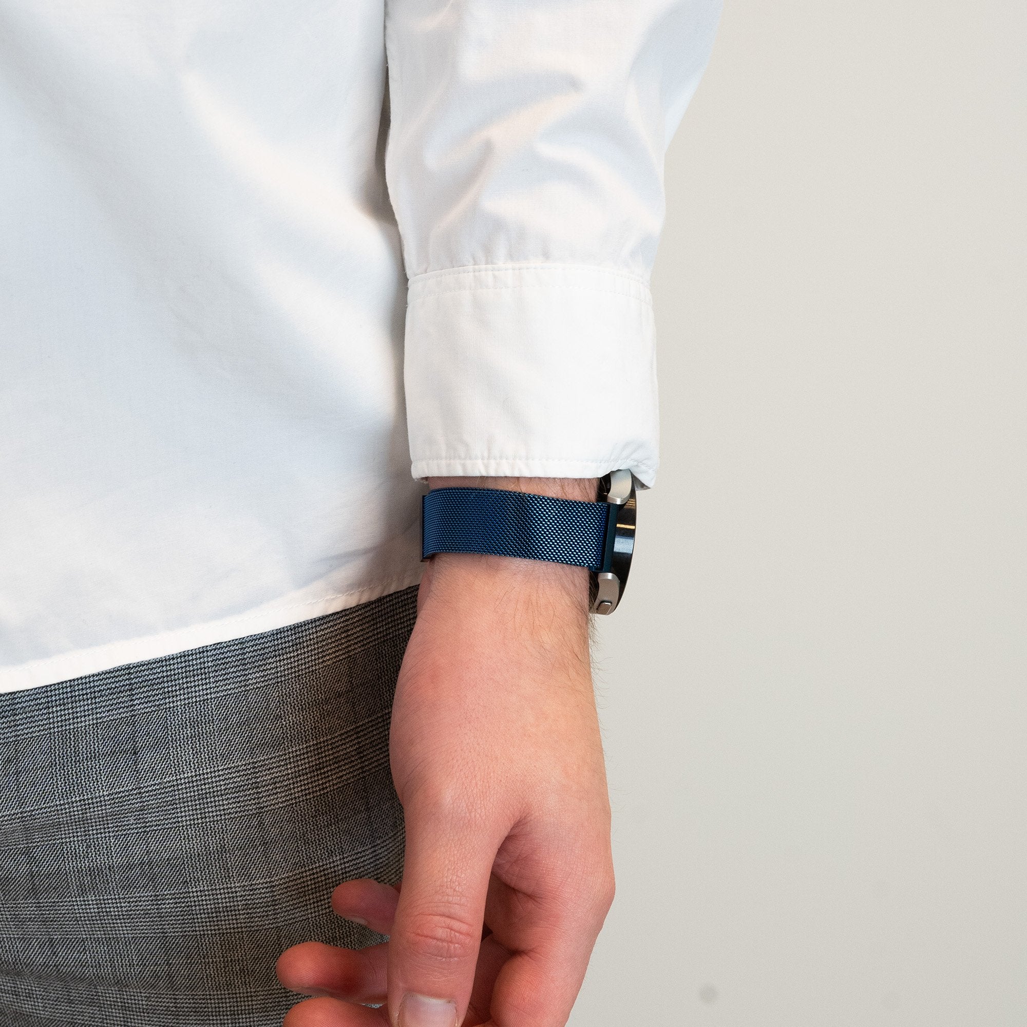 Bandz Garmin Forerunner 55 Milanese Loop Strap (Blue)