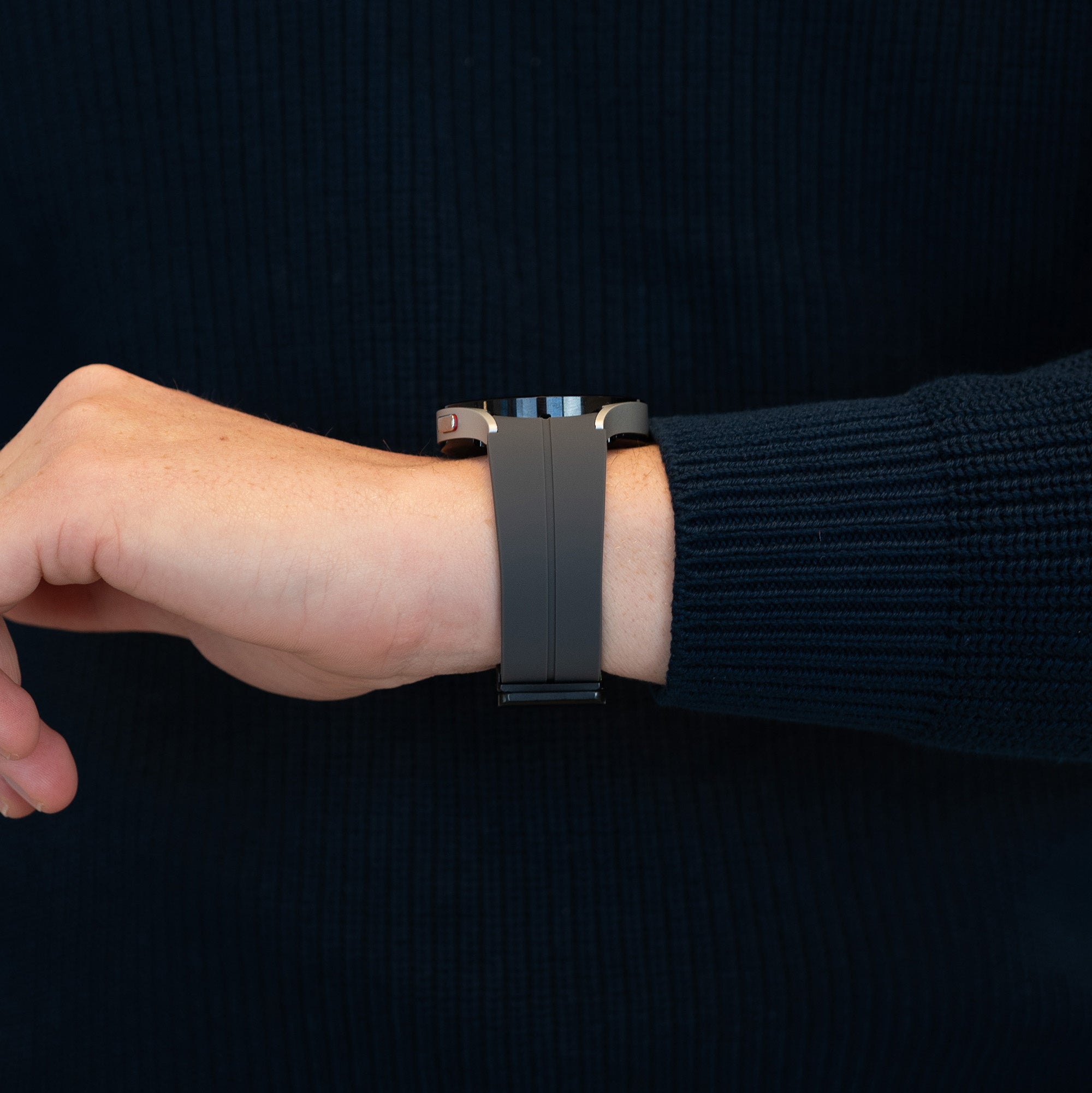 Bandz Samsung Galaxy Watch 4 Classic 46mm Silicone Strap with D-Buckle (Dark Gray)